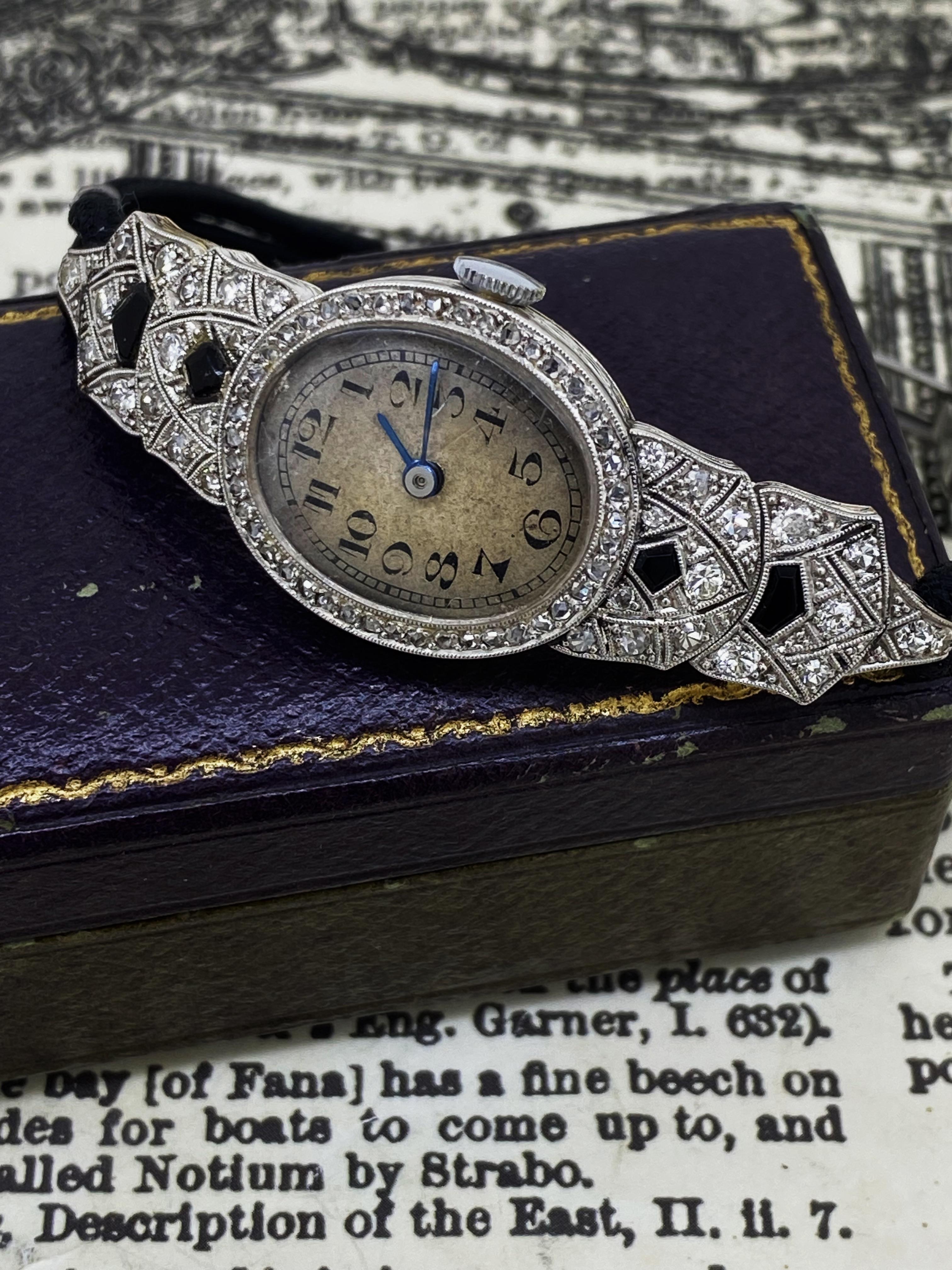 This exquisite Art-Deco ladies’ cocktail watch 
by Swiss watchmaker Haas Neveux & Cie
is in unusually great condition & in excellent working order

It features: 

Hinged Case performed in 18K White Gold, 
of desirable oval shape, 
with 44 rose-cut
