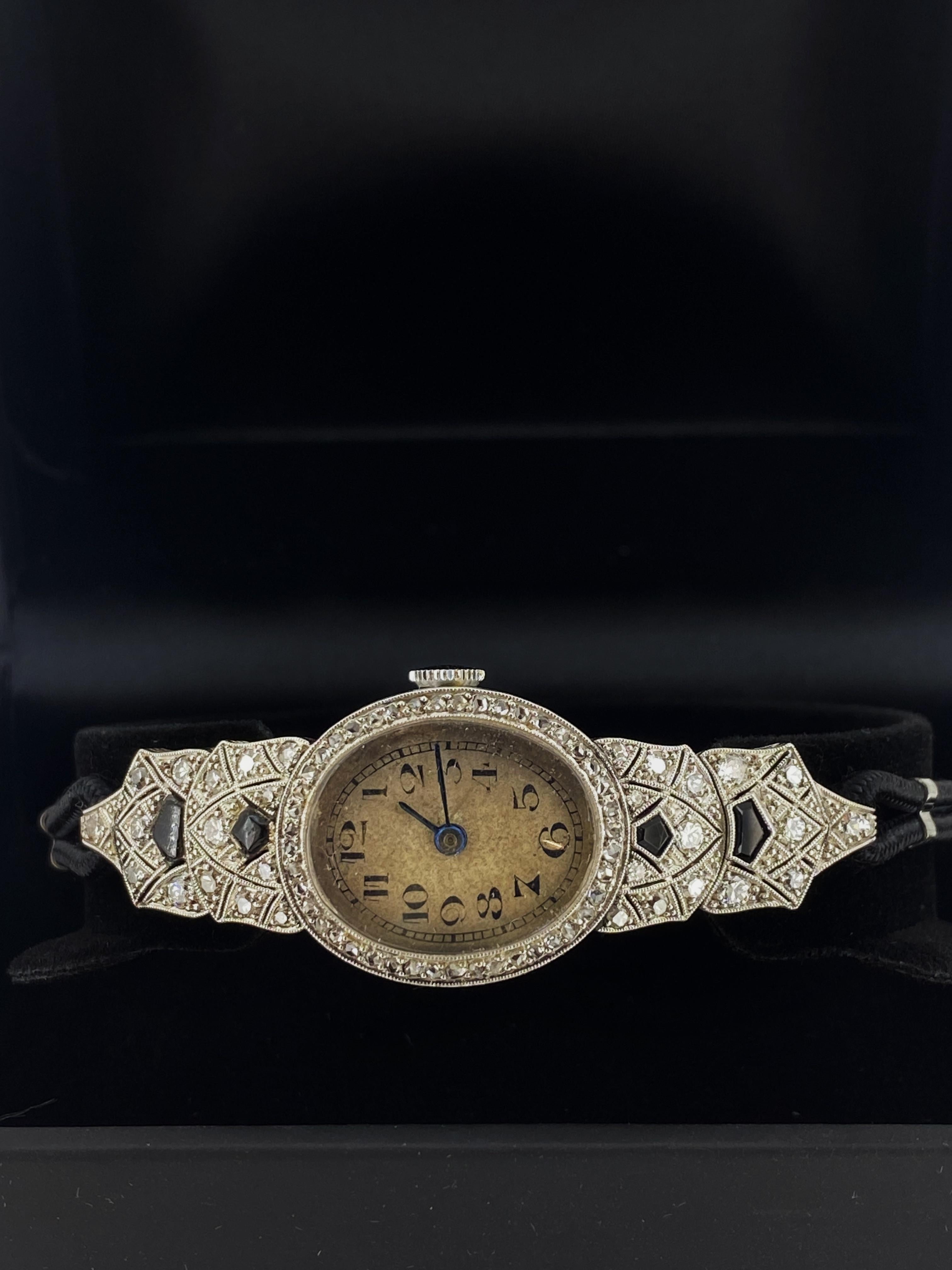 Haas Neveux & Co Art-Deco 18K White Gold, Diamond, Onyx Swiss Ladies Dress Watch In Excellent Condition For Sale In MELBOURNE, AU