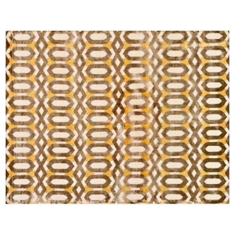 HABANA 400 Teppich von Illulian
Abmessungen: T400 x H300 cm 
MATERIALIEN: Wolle 50%,  Seide 50%
Je nach MATERIAL und Größe sind verschiedene Varianten möglich und die Preise können variieren. Bitte kontaktieren Sie uns.

Illulian, eine historische