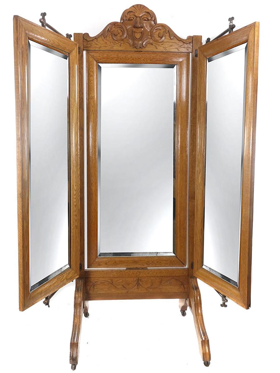 Haberdasher's Triple Cheval Dressing Mirror In Good Condition For Sale In Peekskill, NY