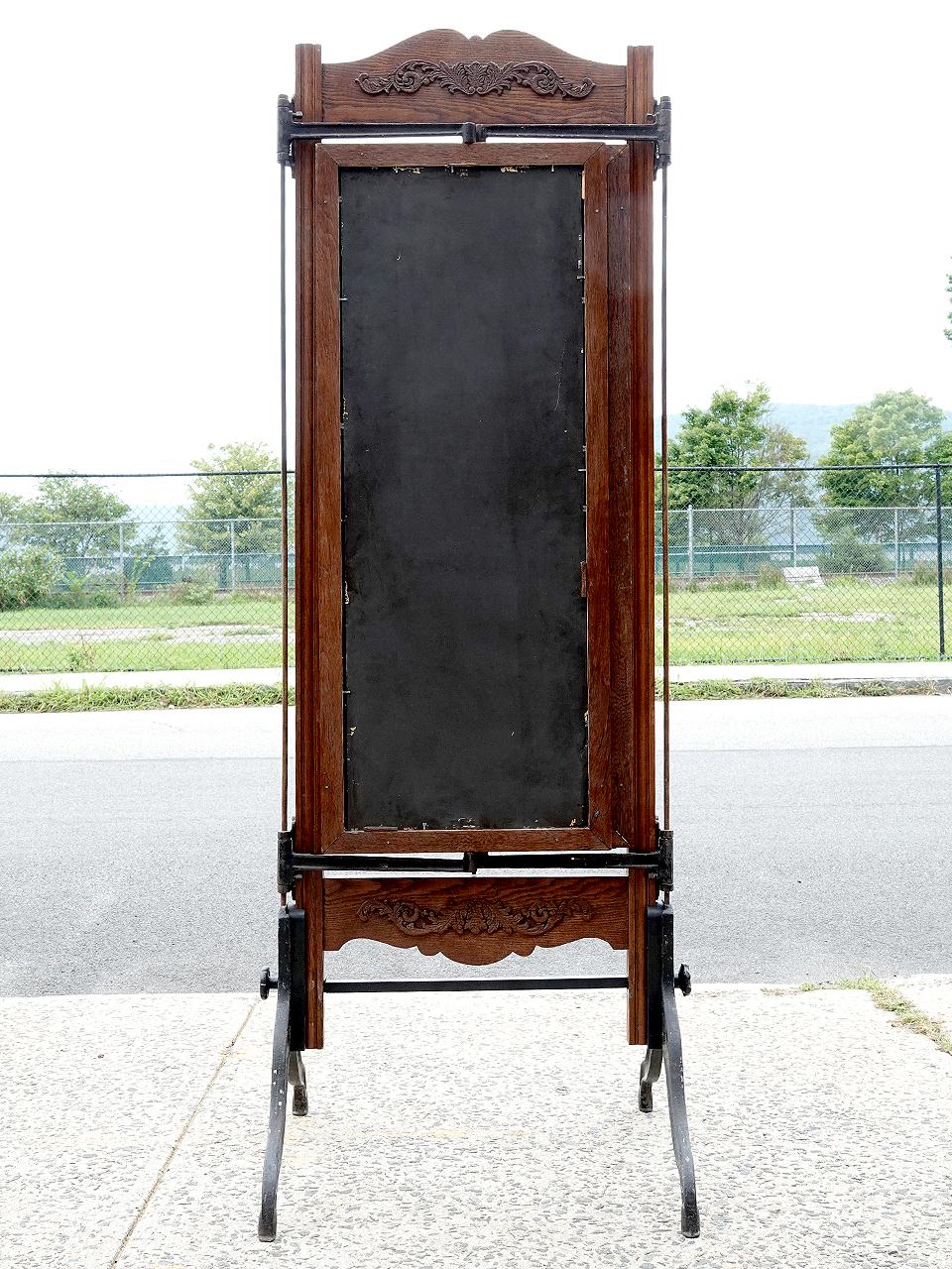 Haberdasher's Triple John B. Willard Dressing Mirror 1897 In Good Condition In Peekskill, NY