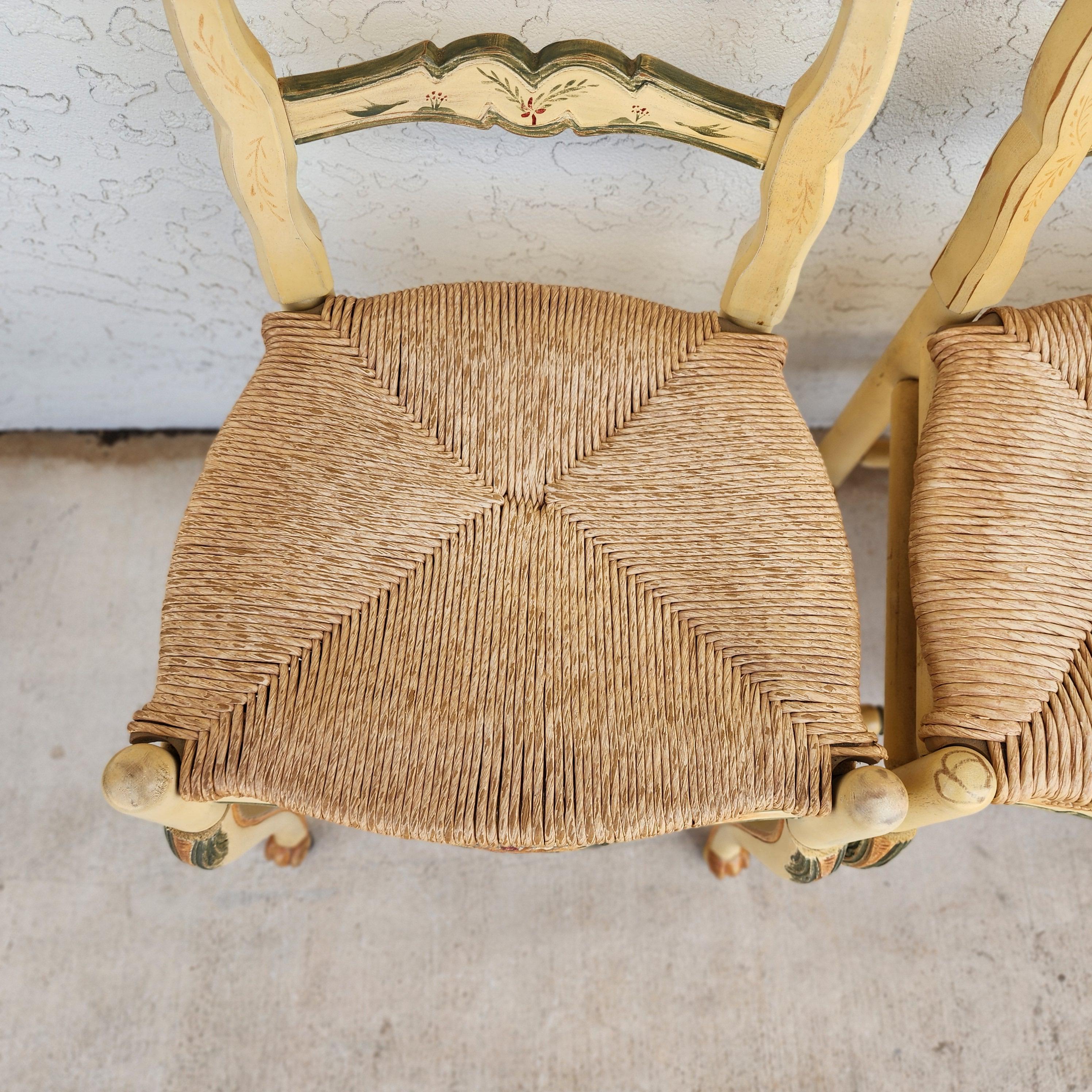 Habersham Französische Esszimmerstühle im Landhausstil Binsen, handbemalt im Angebot 8
