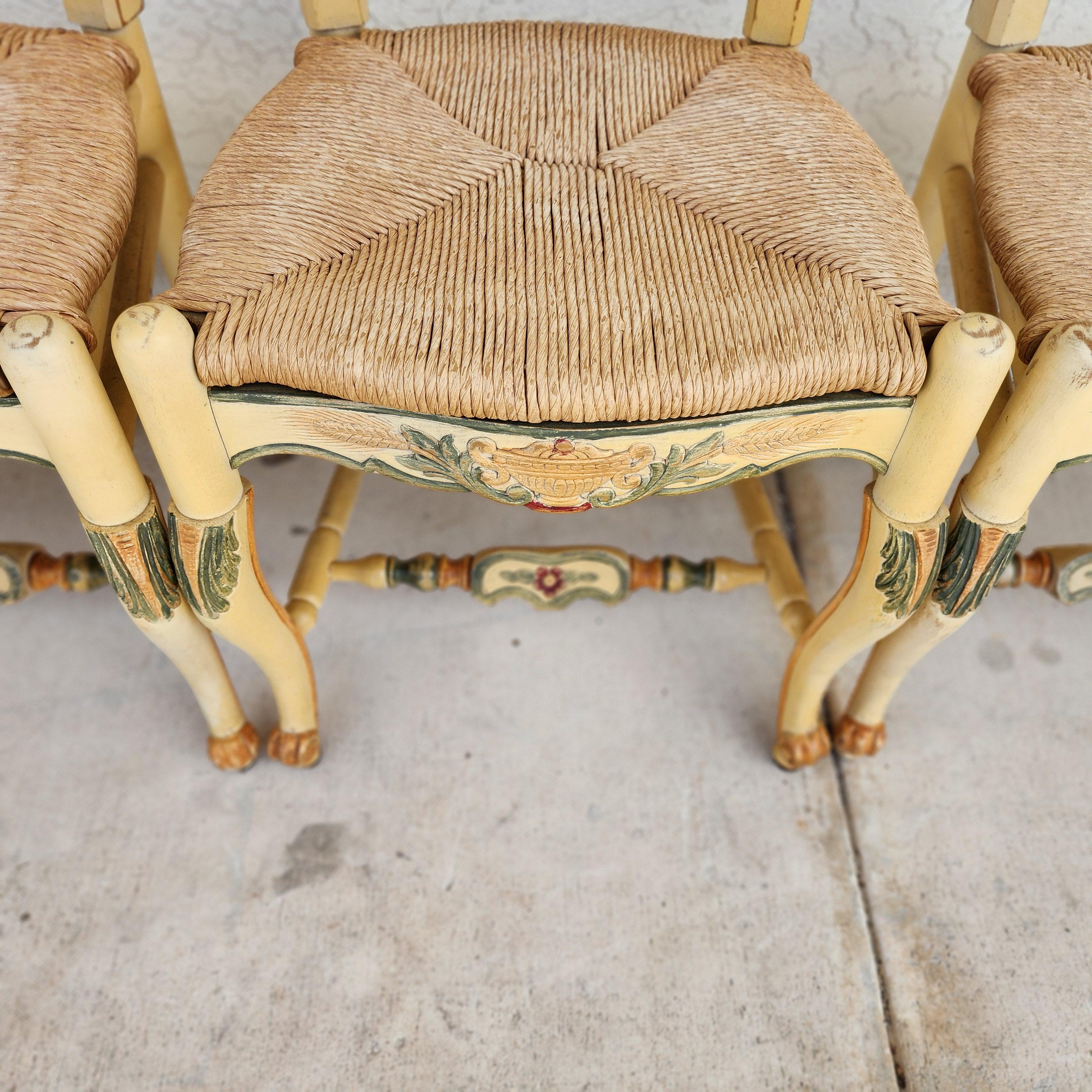 Habersham Französische Esszimmerstühle im Landhausstil Binsen, handbemalt im Angebot 3