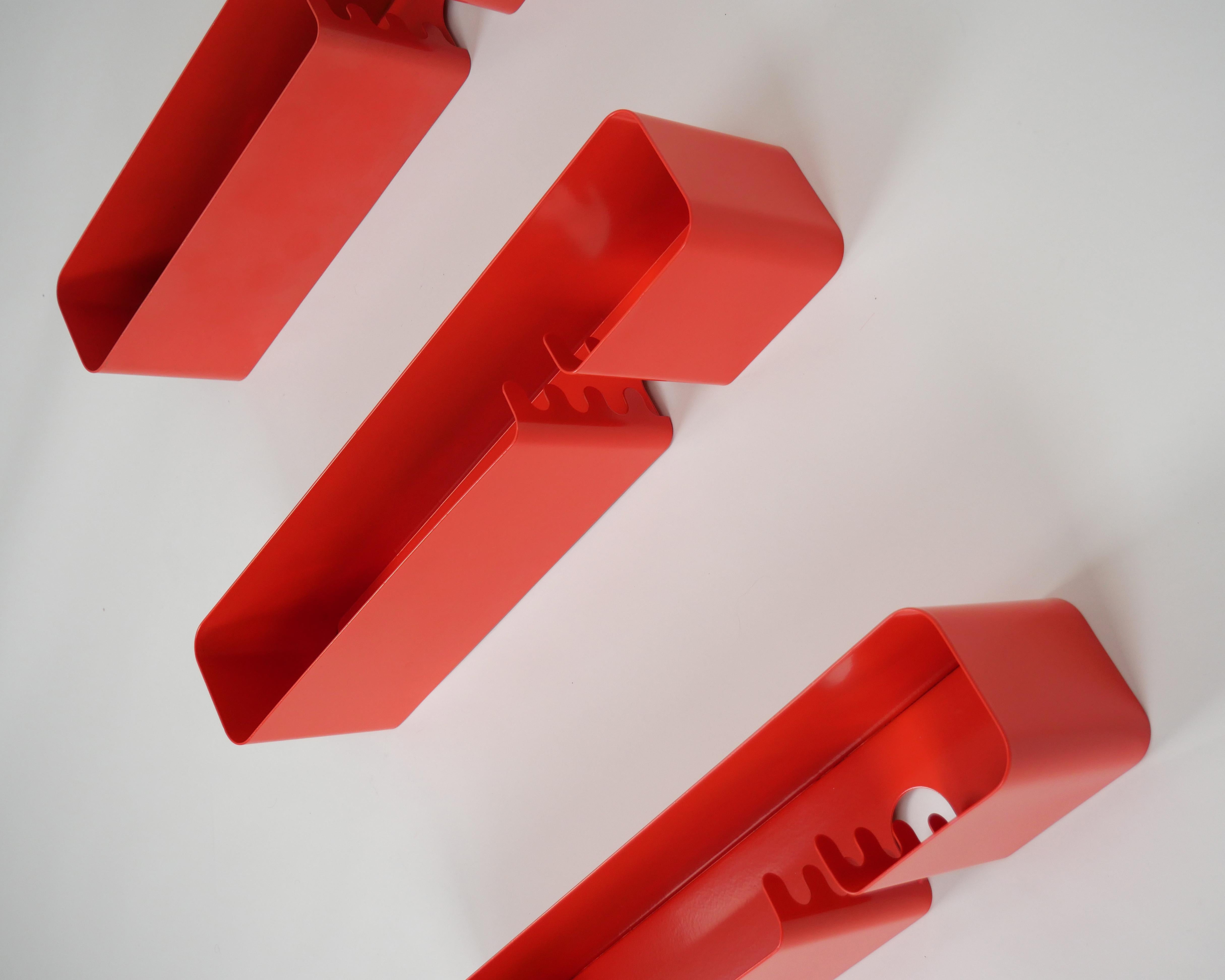 Habitat Pop Shelf & Hanger, 1970s, Red Metal, for Bathroom, Entrance, 3 Avail For Sale 4