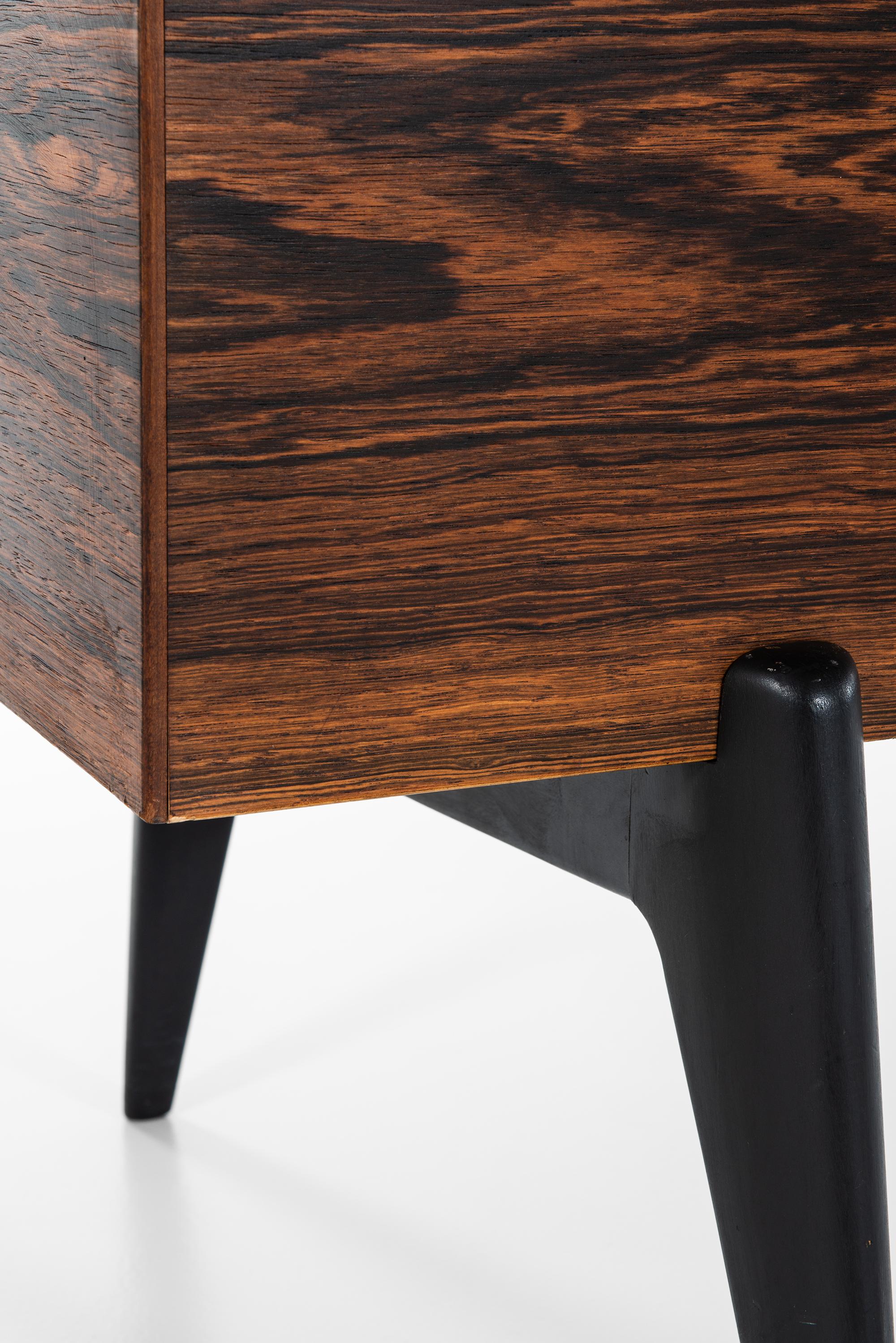 Hadar Schmidt Desk in Rosewood Produced by Hadar Schmidt in Sweden For Sale 5