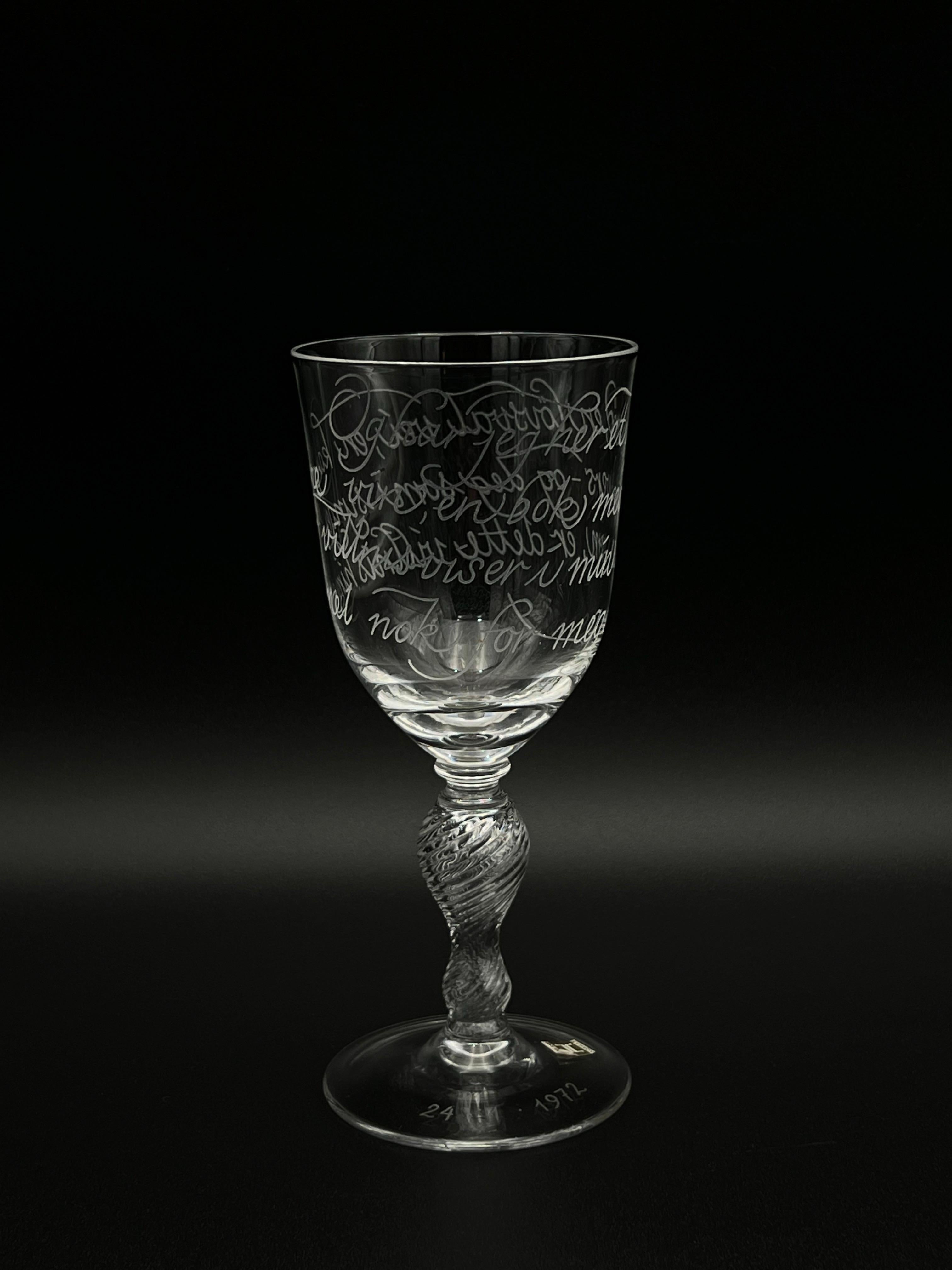 Norvegese Hadeland- Willy Johansson (1921-1993) pokal di design con iscrizioni incise in vendita