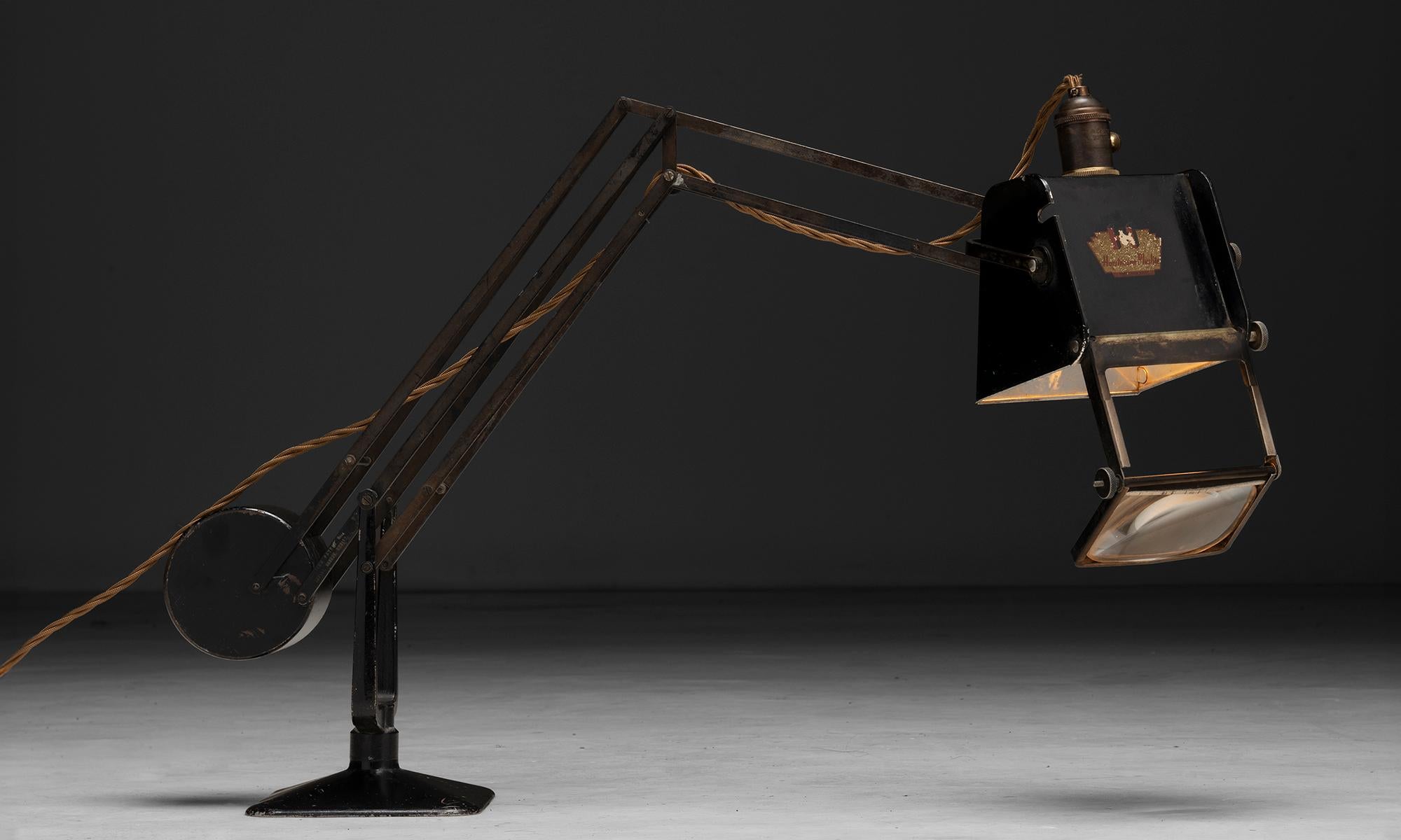 Anglais Hadrill & Horstman Desk Lamp, England circa 1950 en vente