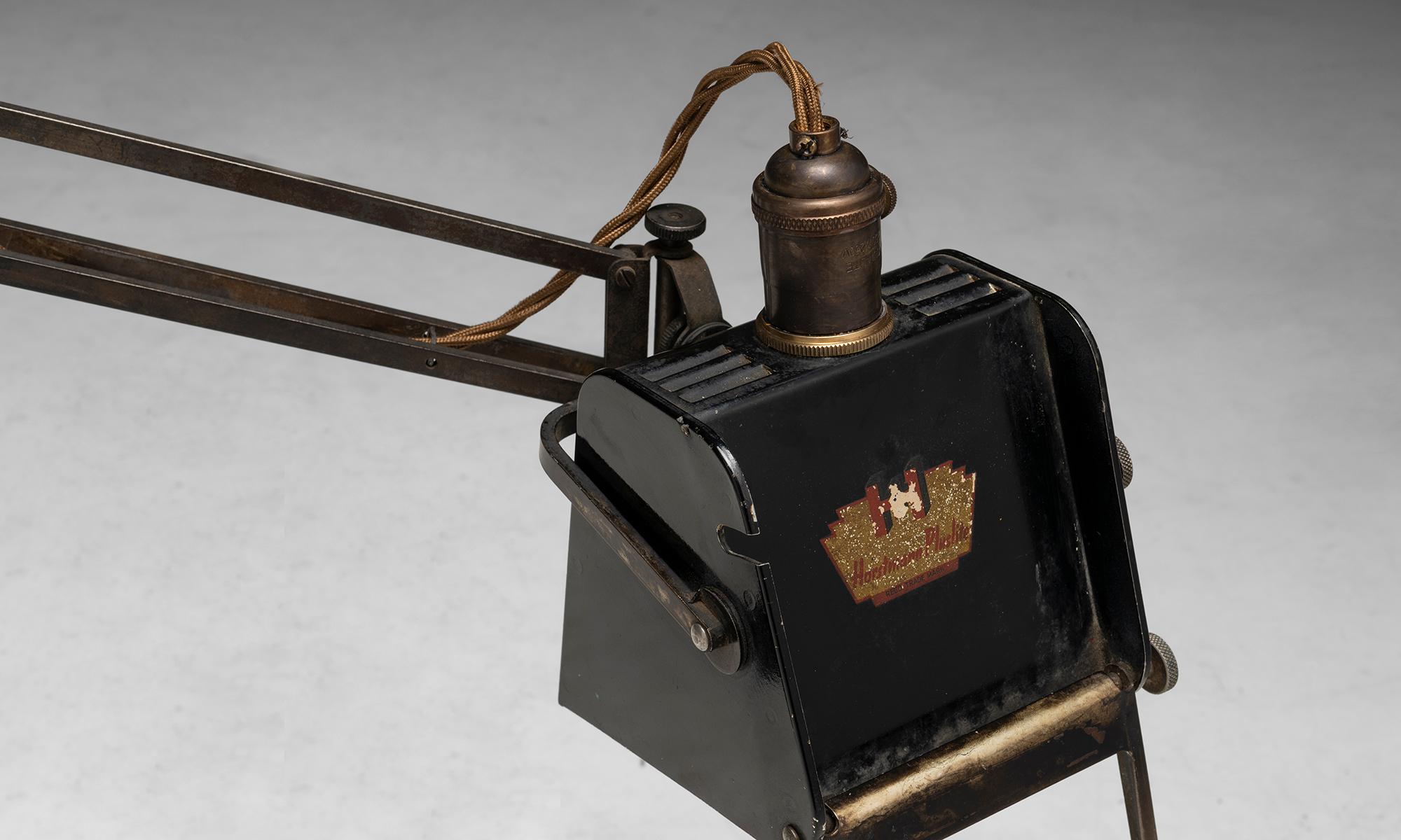 Hadrill & Horstman Desk Lamp, England circa 1950 Bon état - En vente à Culver City, CA