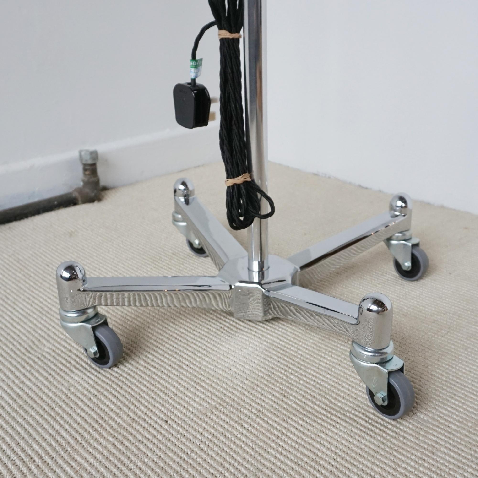 Chrome Hadrill & Hortsmann, lampe de chariot originale des années 1950 en vente