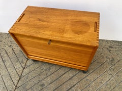 Hadsten Rolling Solid Teak File Caninet