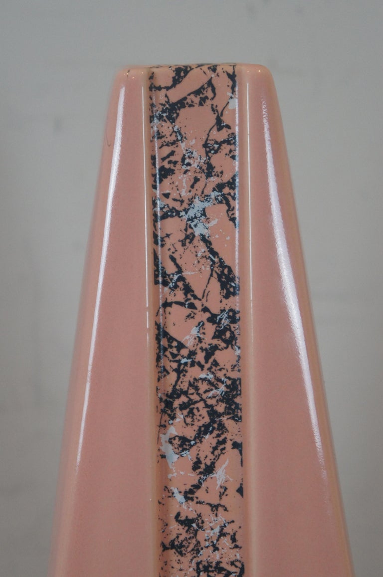 Haegar Pottery Art Deco Style Pink Ceramic Pyramid Mantel Vase Urn