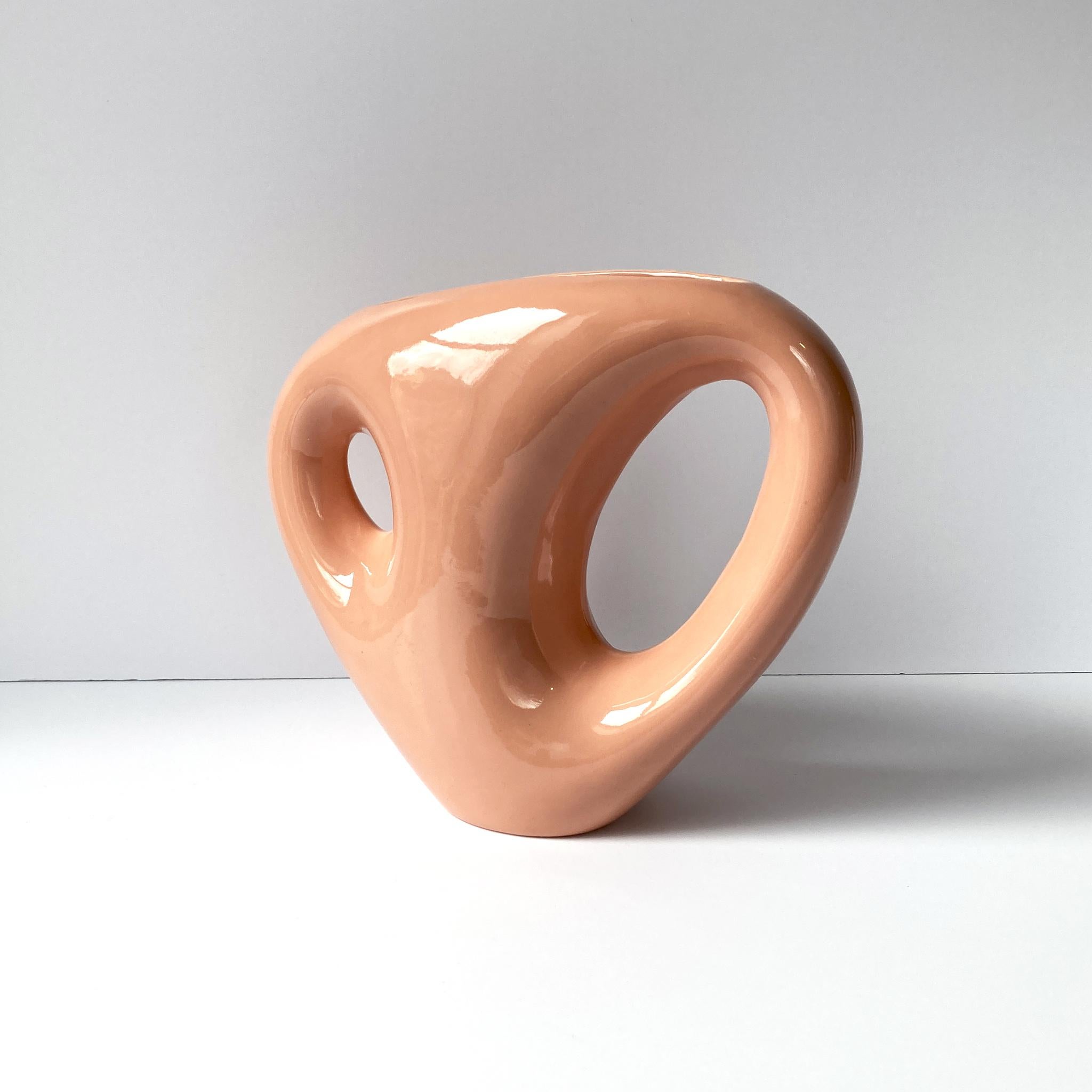 Post-Modern Haeger Blush Peach Abstract Vase Postmodern For Sale