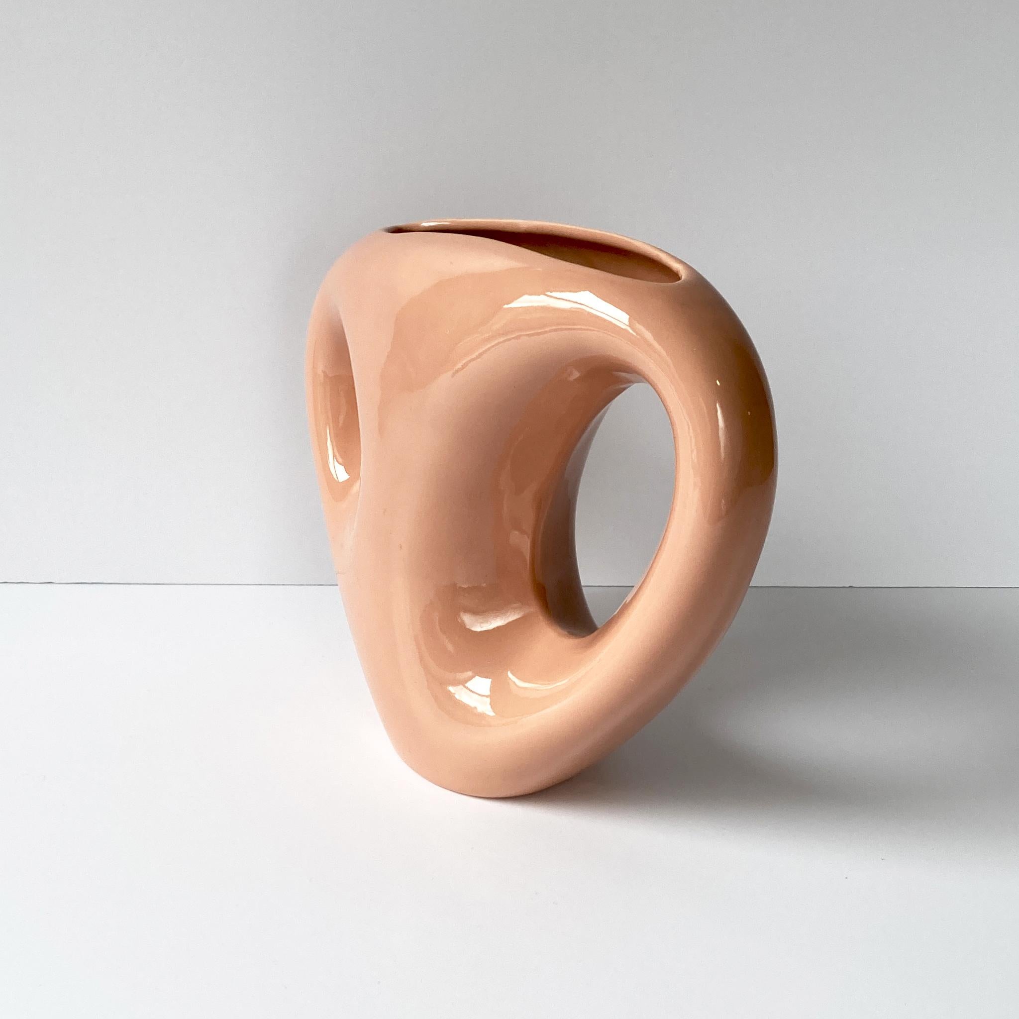 Haeger Blush Peach Abstrakte Vase Postmoderne im Zustand „Gut“ im Angebot in New York, NY
