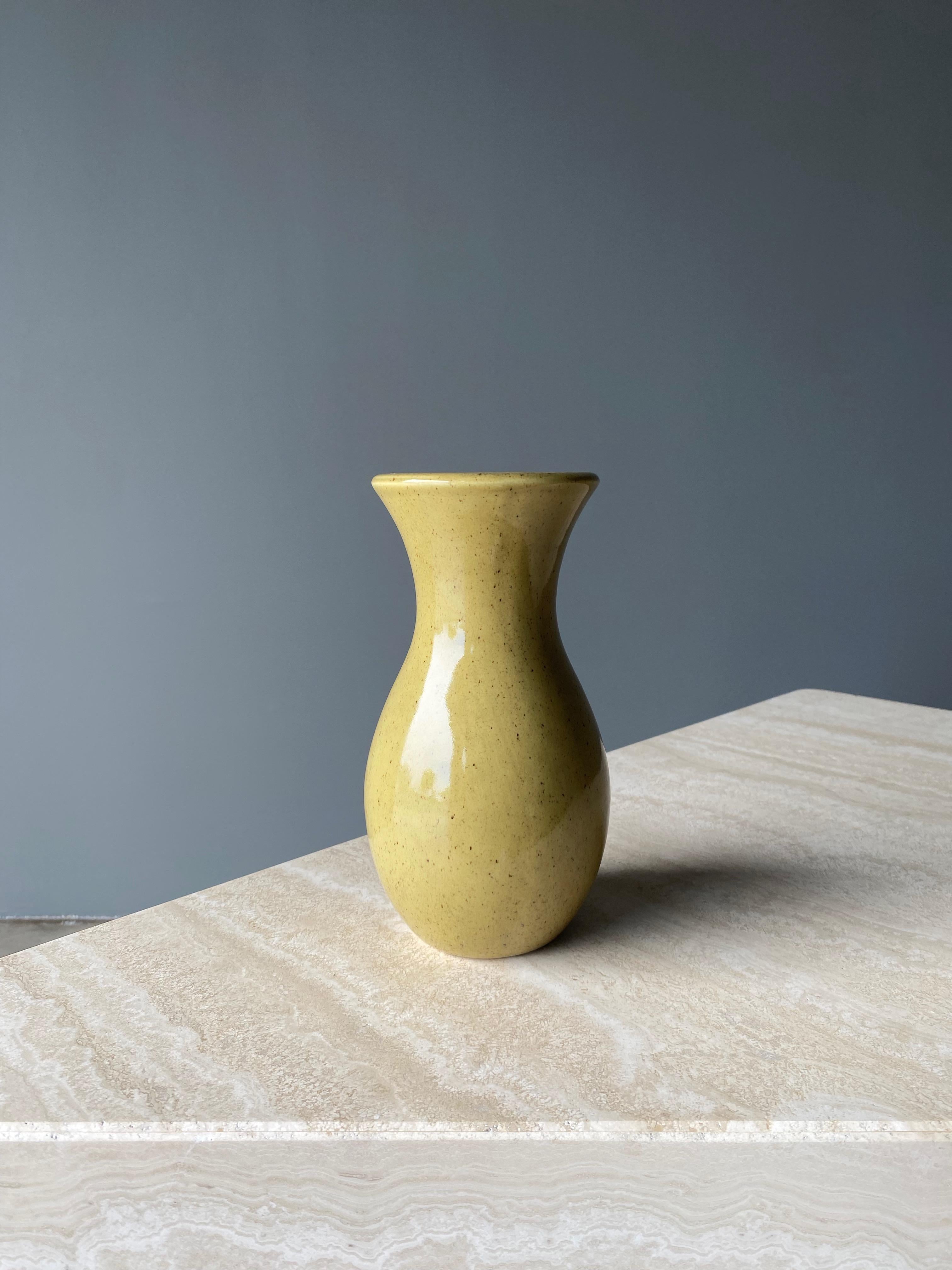 20th Century Haeger Ceramic Vase, 1960s For Sale