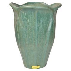 Haeger Floral Mint Green Glazed Hand-Crafted Pottey Vase Mid-Century Modern USA