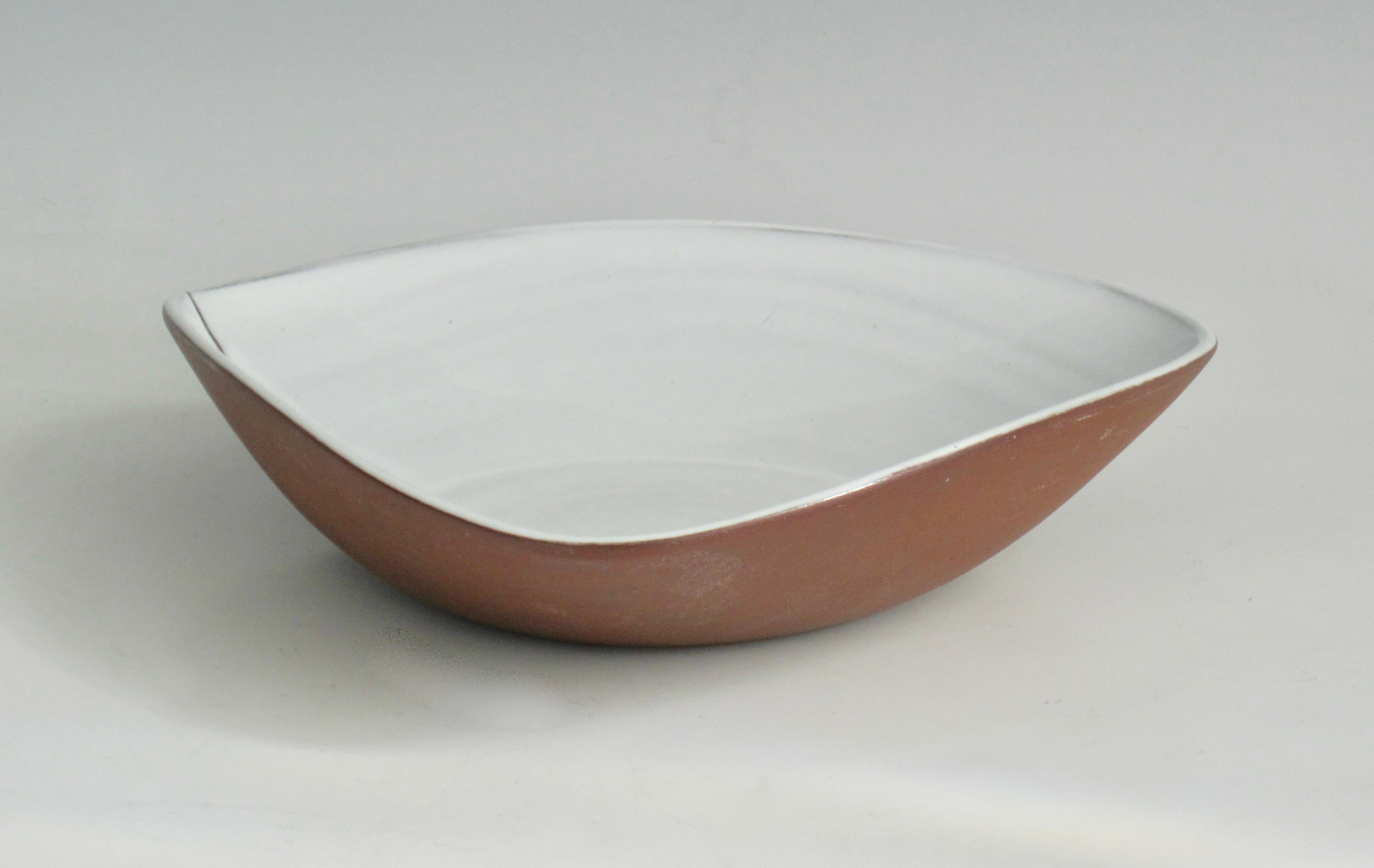 Terracotta Haemstede Holland Minimalist Ceramic Bowl For Sale