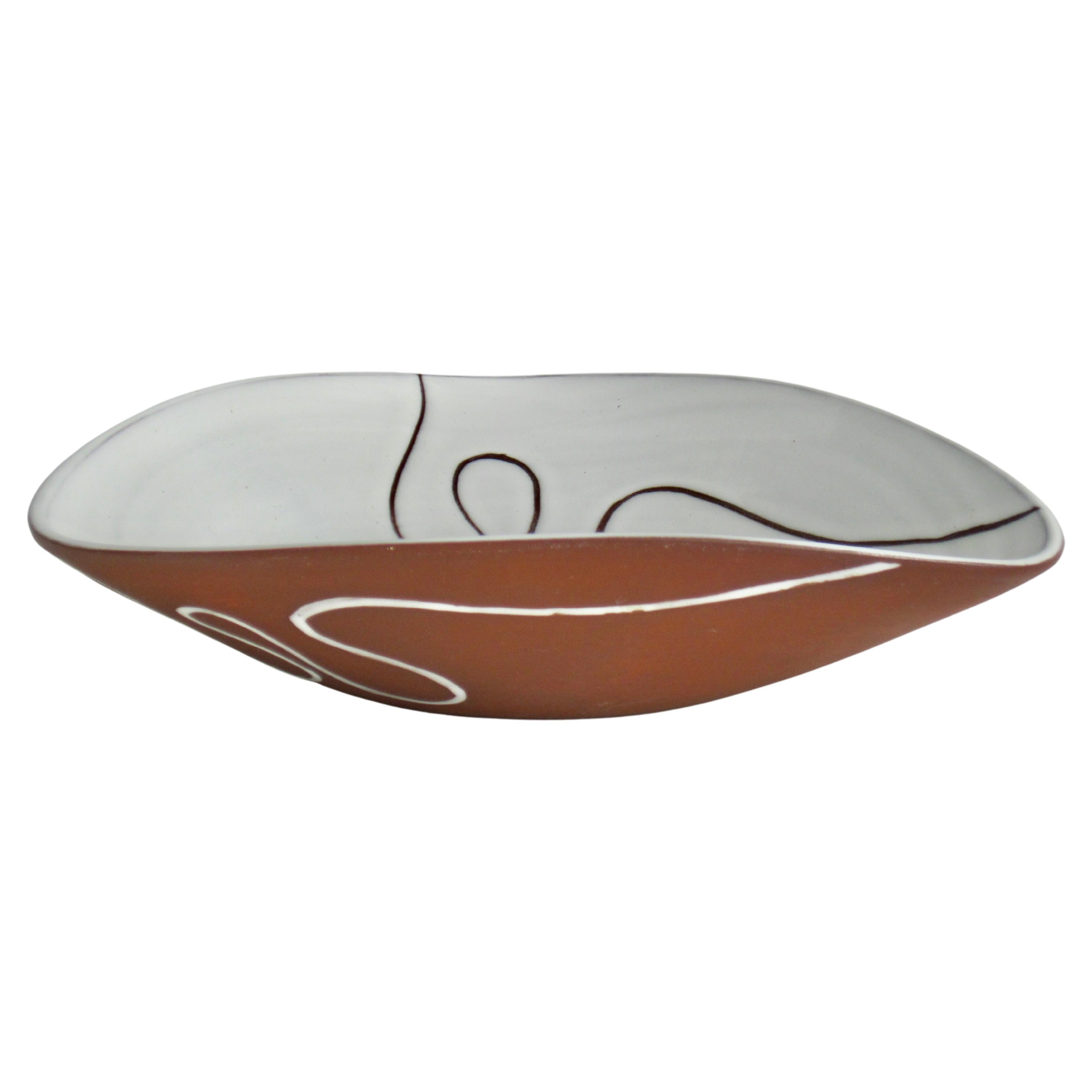 Haemstede Holland Minimalist Ceramic Bowl For Sale