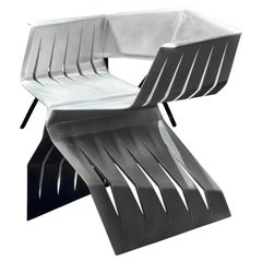 Table basse Haereticus, en aluminium, par ORFEO STUDIO