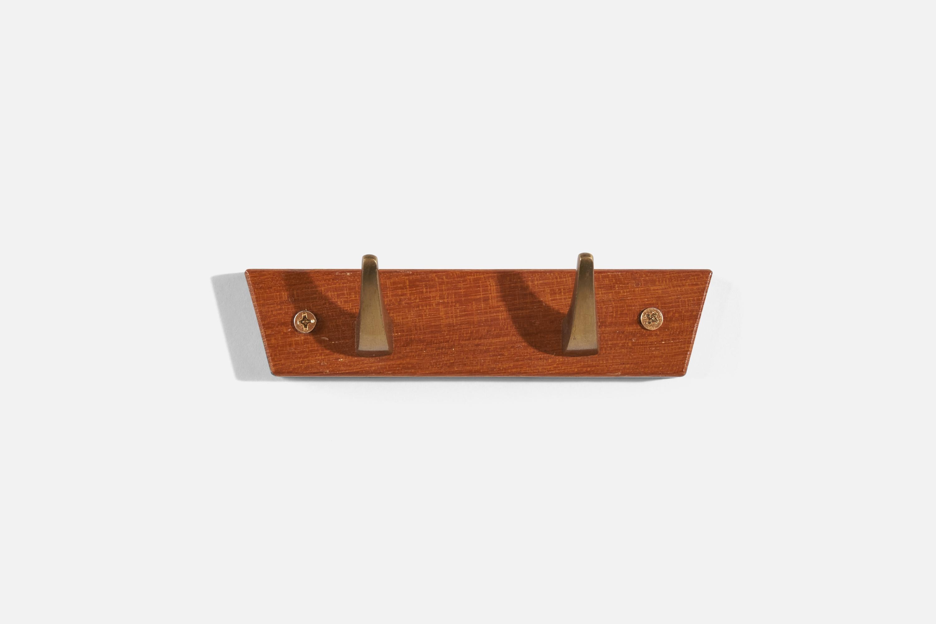 Hafa, Set of Three Coat Hangers, Brass, Teak, Sweden, 1960s In Good Condition For Sale In High Point, NC