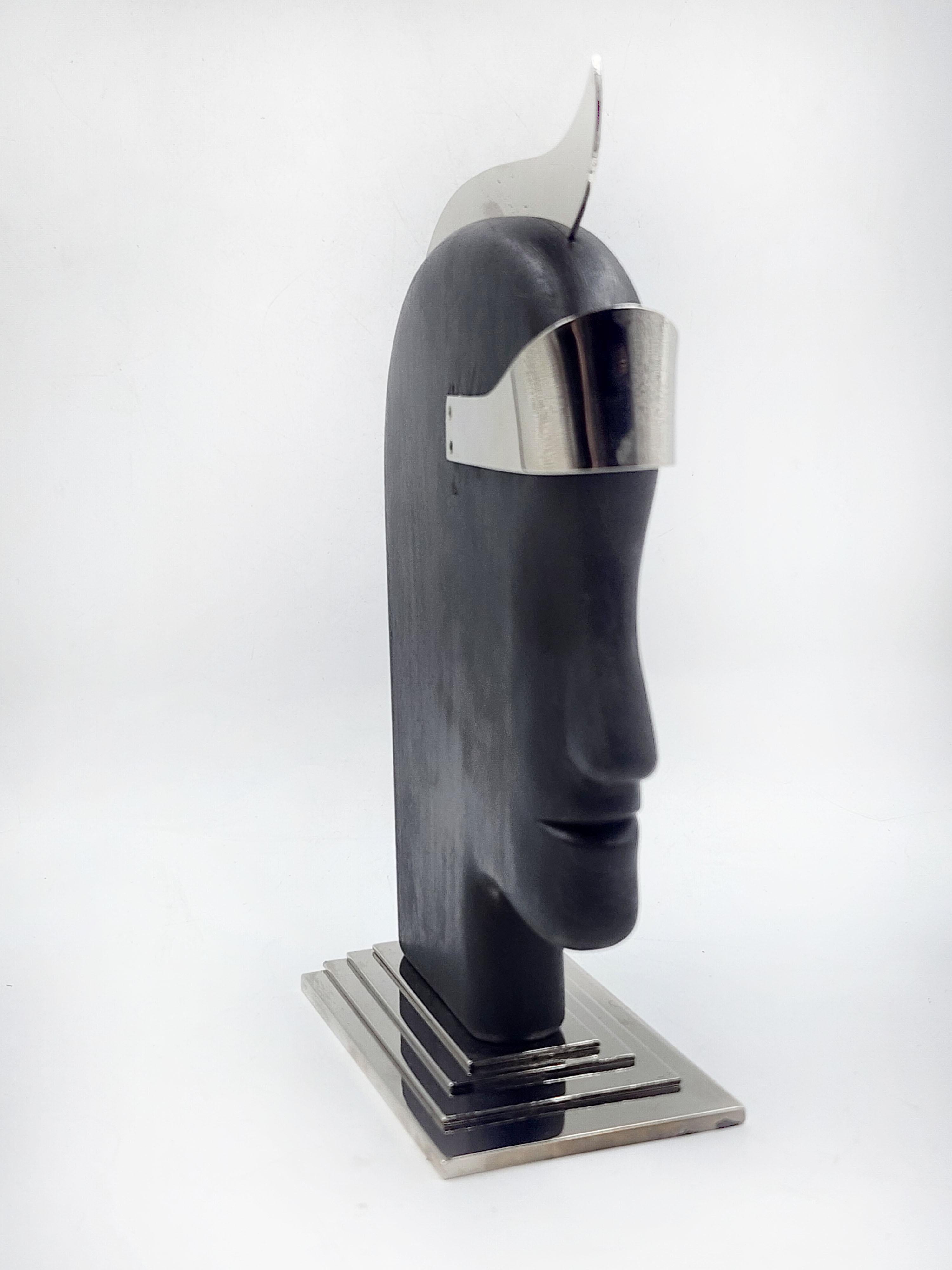 Cabezal Hagenauer Art Déco de metal plateado Austríaco en venta