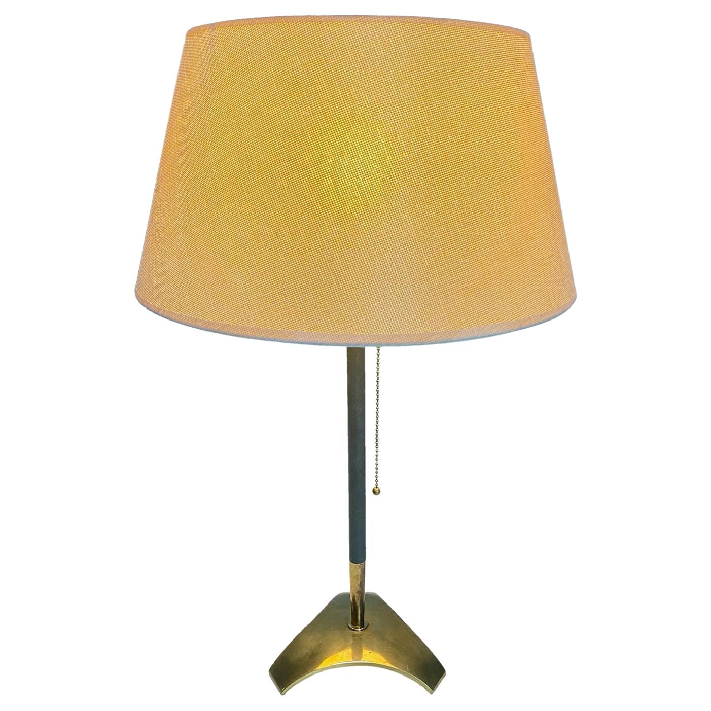 Hagenauer Mid-Century Modern Brass Tripod Table Lamp, 1960s, Austria