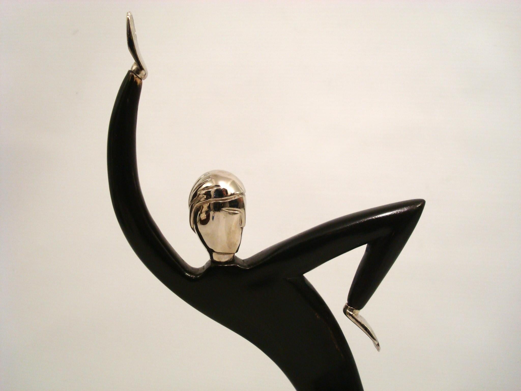 Scultura in bronzo e legno Hagenauer Danzatrice Wiener Werkstatte, Josephine Baker in vendita 1