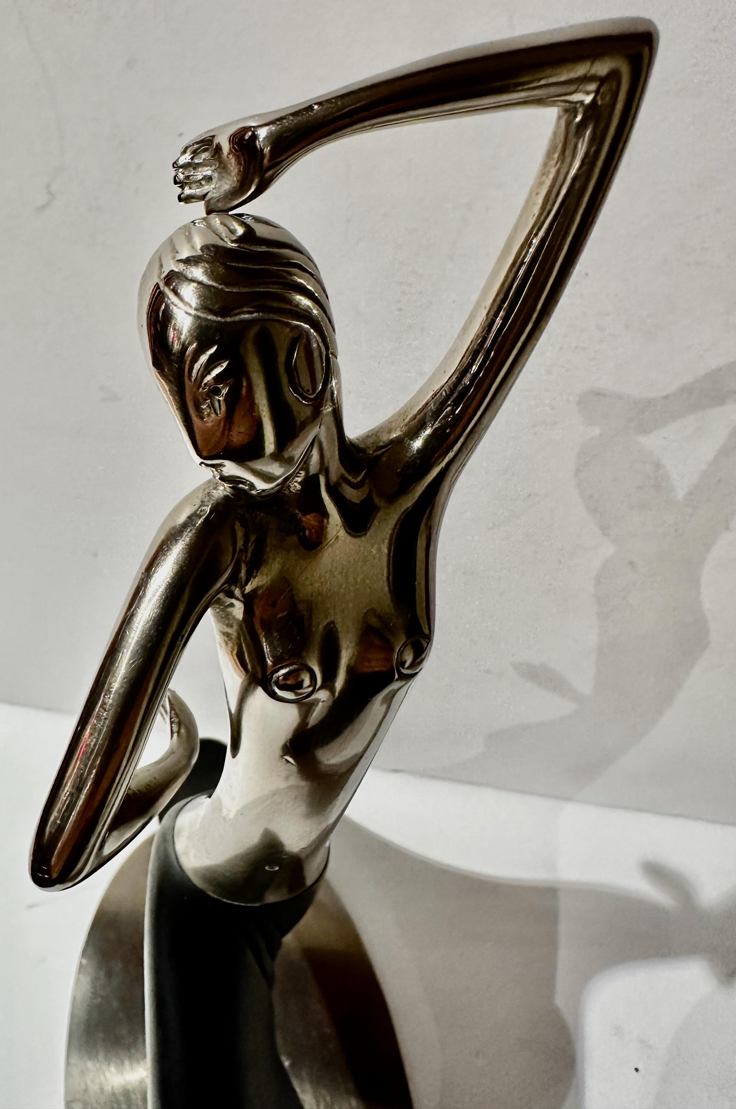 Hagenauer Modernist Skulptur Josephine Baker Made in Vienna Selten (Silber) im Angebot
