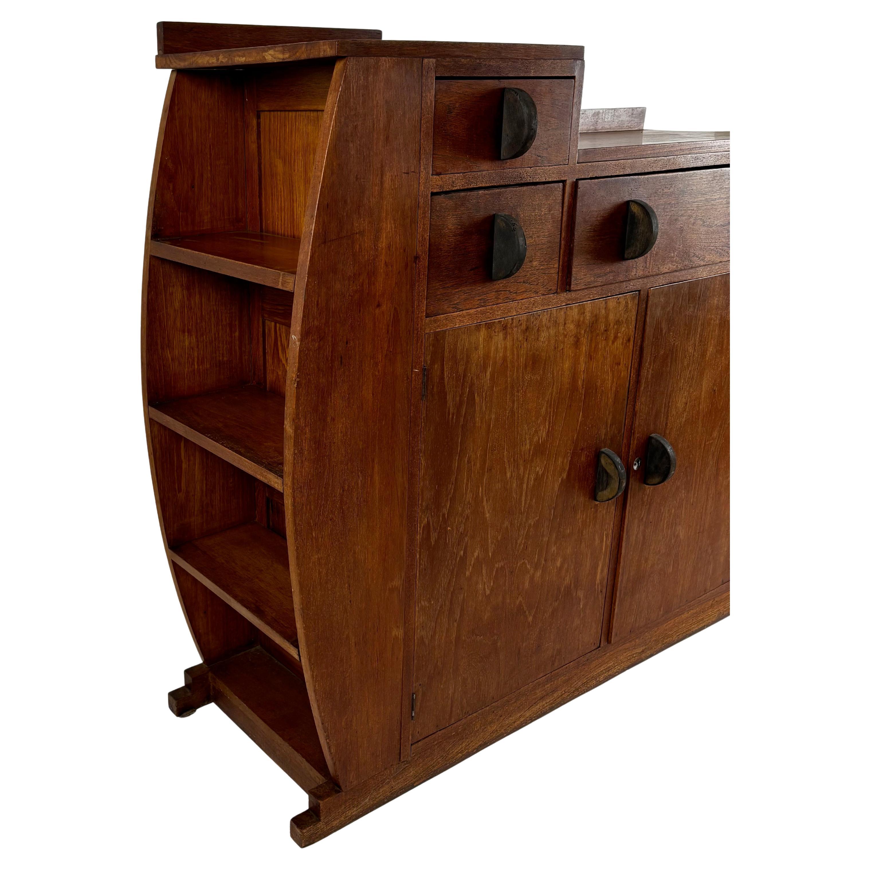 Hague School Asymmetrical Chest Danish Deco 1930
s en venta