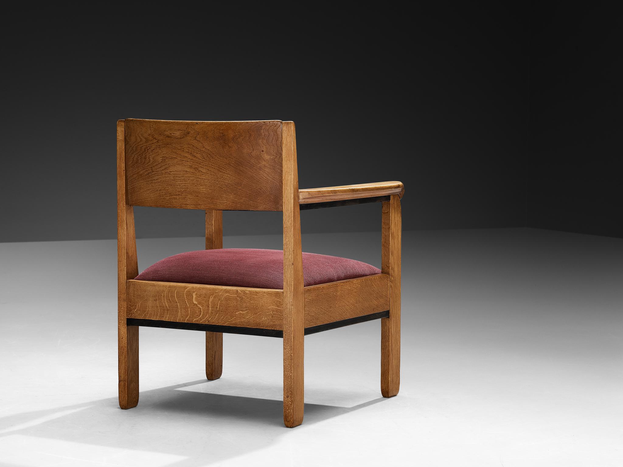 Hague School Lounge Chair by H. Fels in Oak For Sale 2