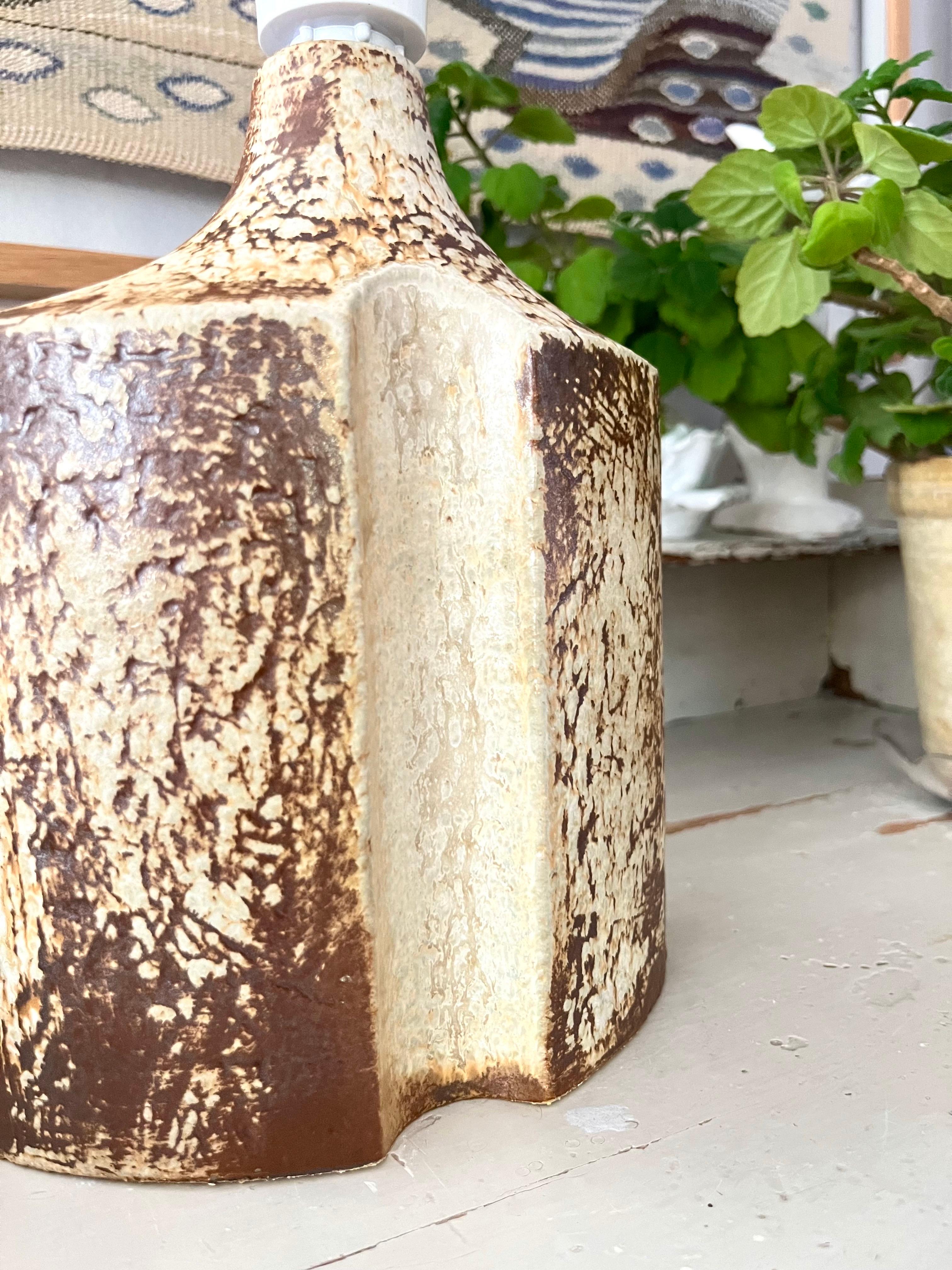 Lampe de table sculpturale en grès Haico Nitzsche pour Danish Søholm, 1970 en vente 1