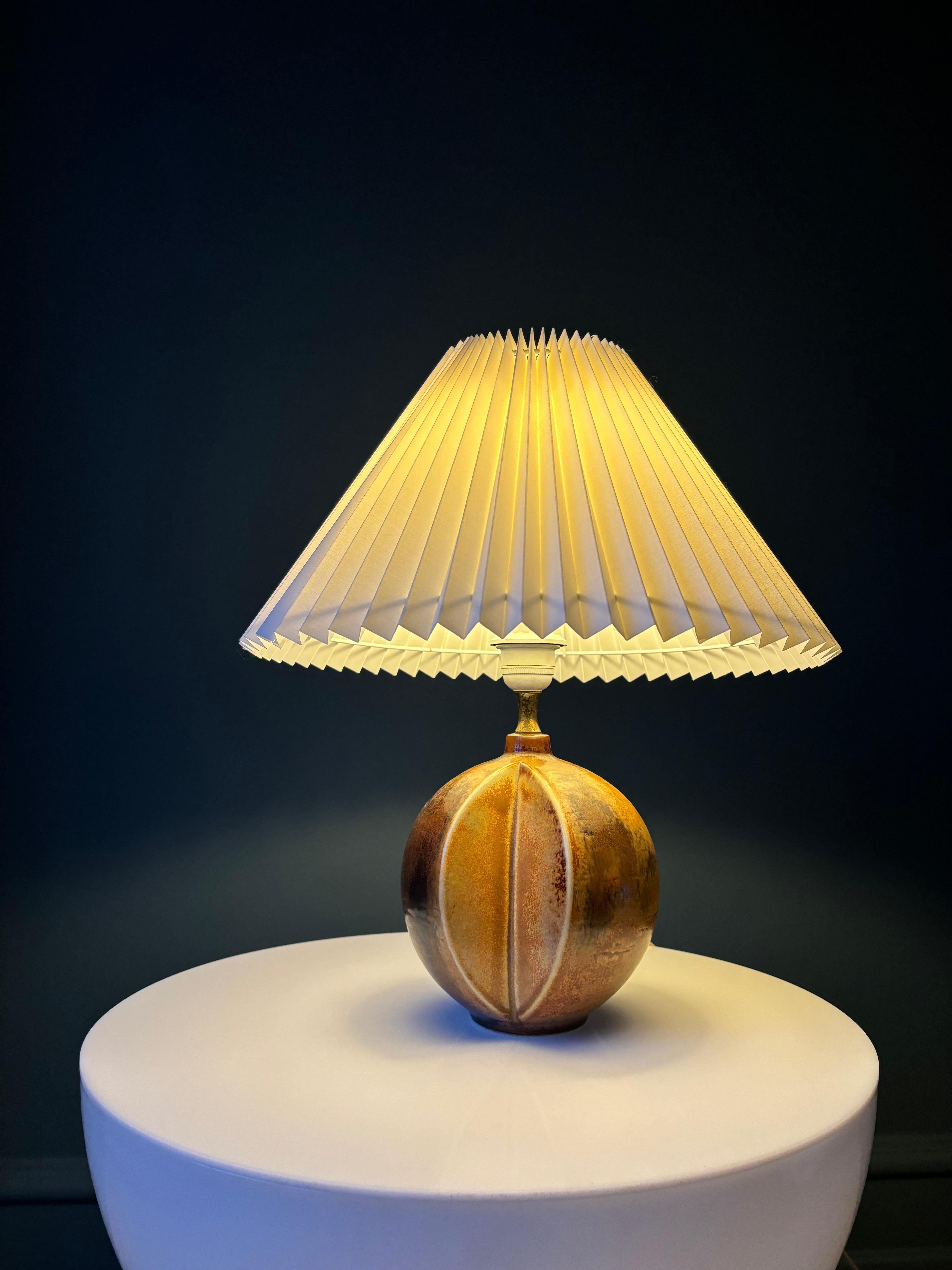 Lampe de table sculpturale en céramique Haico Nitzsche, Danemark, années 1970 en vente 12
