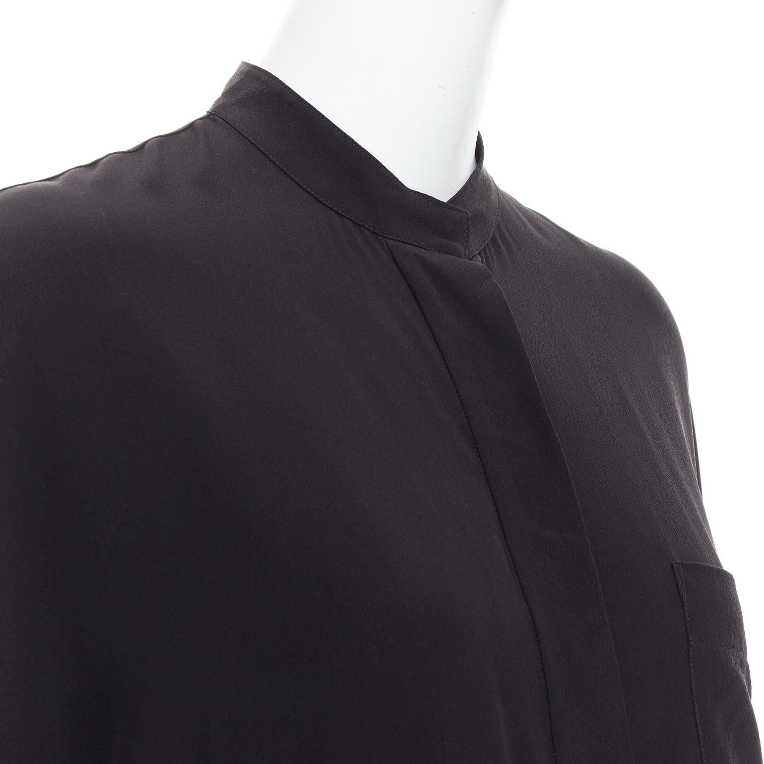 HAIDER ACKERMANN 100% silk black drop shoulder oversized shirt FR38 M
Reference: CNLE/A00367
Brand: Haider Ackermann
Material: Silk
Color: Black
Pattern: Solid
Closure: Button
Extra Details: Hidden button stand.
Made in: