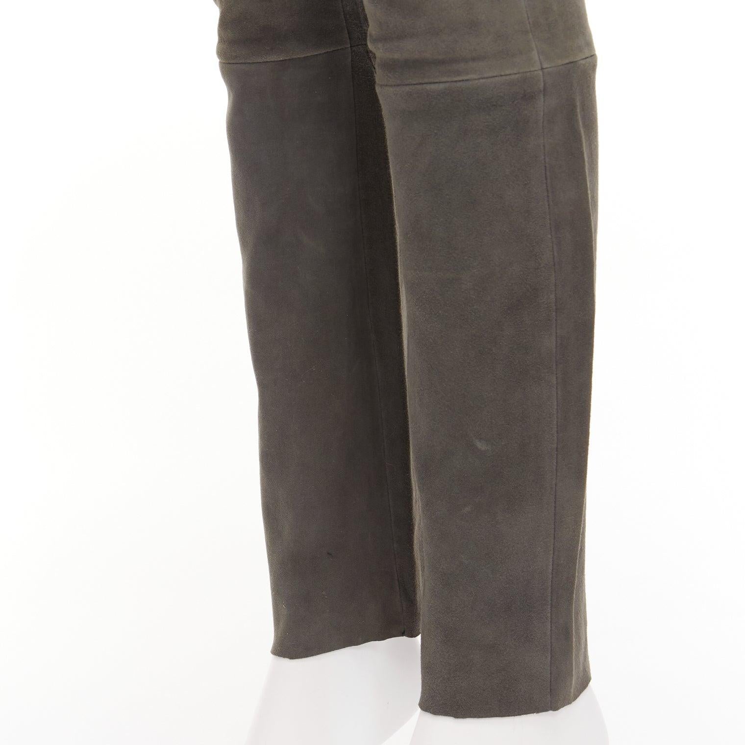 HAIDER ACKERMANN green grey suede leather flared legging pants FR36 S
Reference: CNPG/A00054
Brand: Haider Ackermann
Material: Suede
Color: Grey
Pattern: Solid
Closure: Elasticated
Lining: Green Fabric
Extra Details: Elasticated waistband and