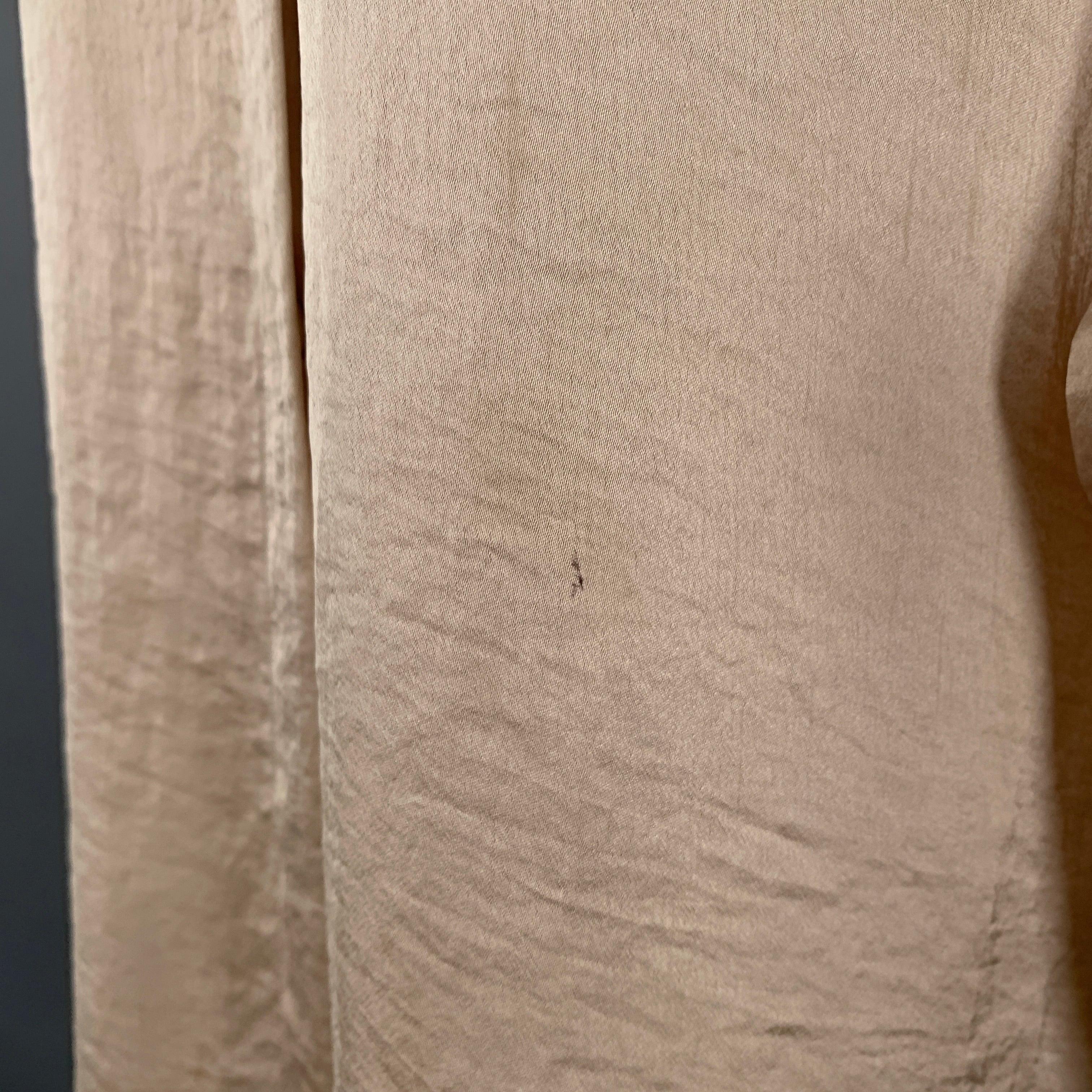 HAIDER ACKERMANN Size M Pink Rose Collarless Shirt In Good Condition For Sale In San Francisco, CA