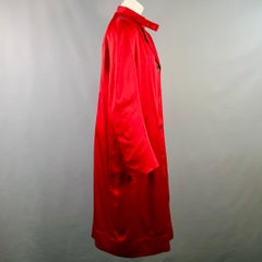 Haider Ackermann Taglia S Cappotto con maniche raglan in raso misto acetato rosso