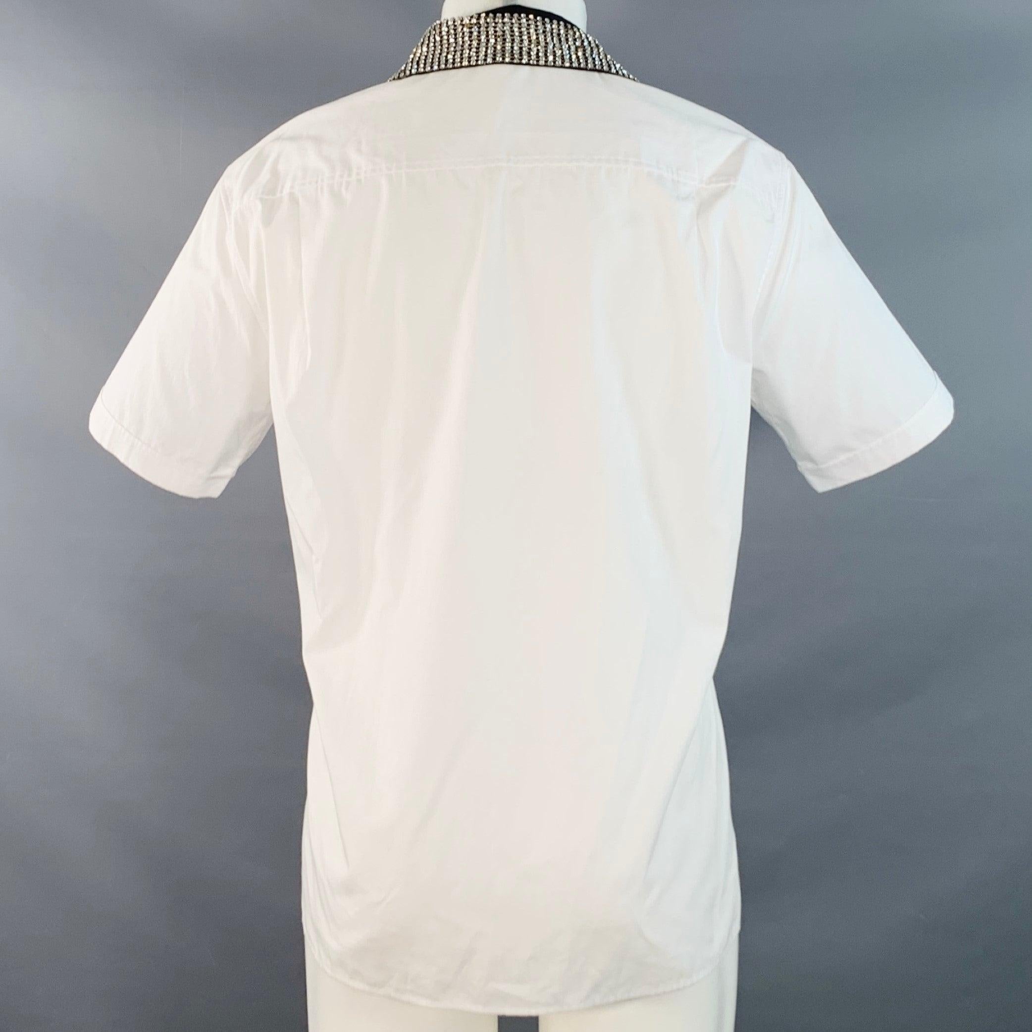 De los hombres HAIDER ACKERMANN Camisa de manga corta de algodón con perlas y cristales, talla S Blanco con tapeta oculta en venta