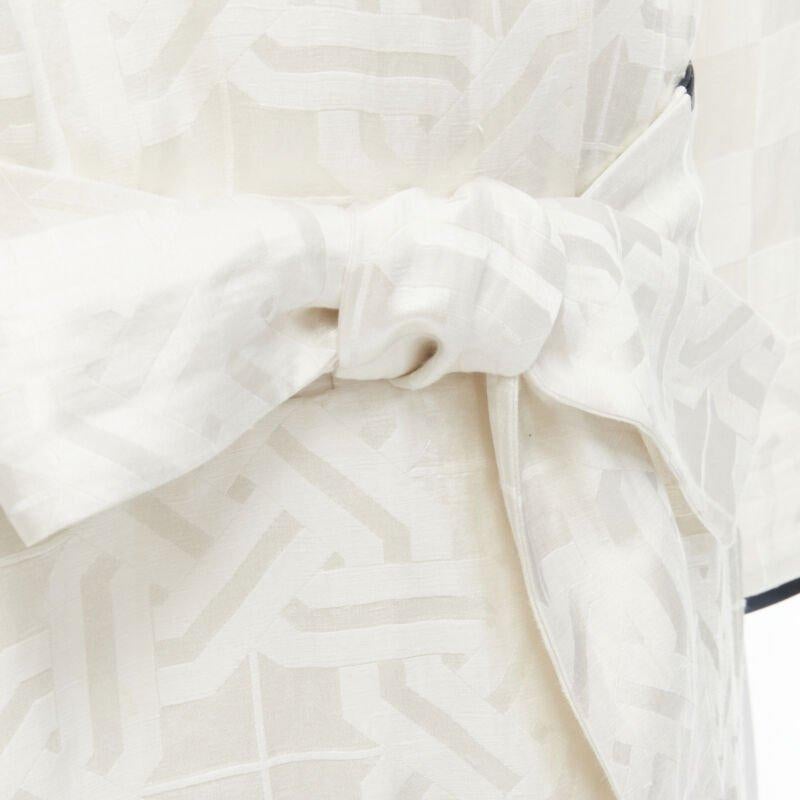 HAIDER ACKERMANN white geometric jacquard linen silk belted robe shirt FR36 XS
Reference: TGAS/B01956
Brand: Haider Ackermann
Designer: Haider Ackermann
Material: Linen, Silk
Color: White, Black
Pattern: Geometric
Closure: Belt
Extra Details:
