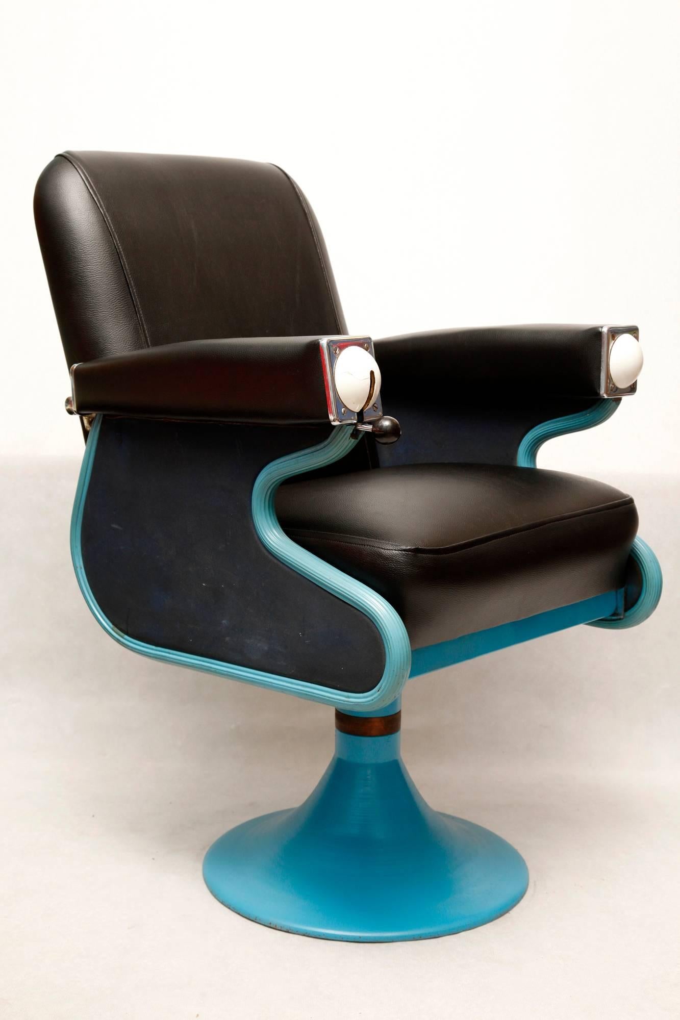 Mid-20th Century Hairdressing Chair, Niels Koefoed for Wella, Black Skai, 1950s For Sale