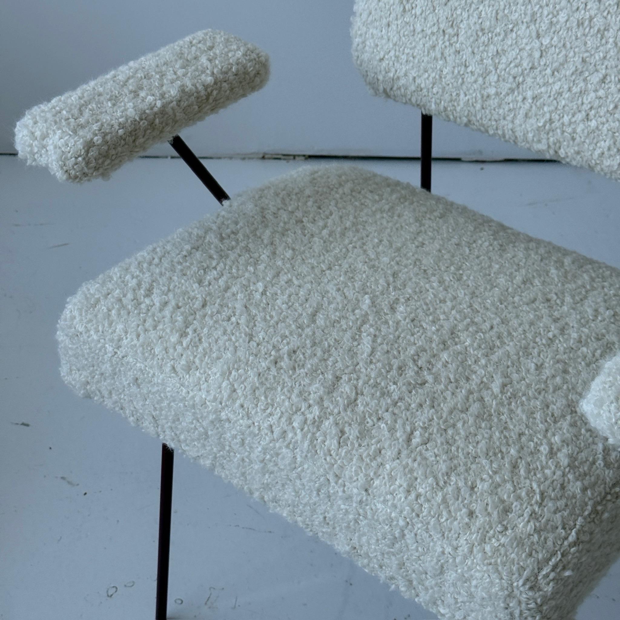 Autre Chaises de salle à manger en fer à épingles à cheveux par Dorothy Schindele en vente