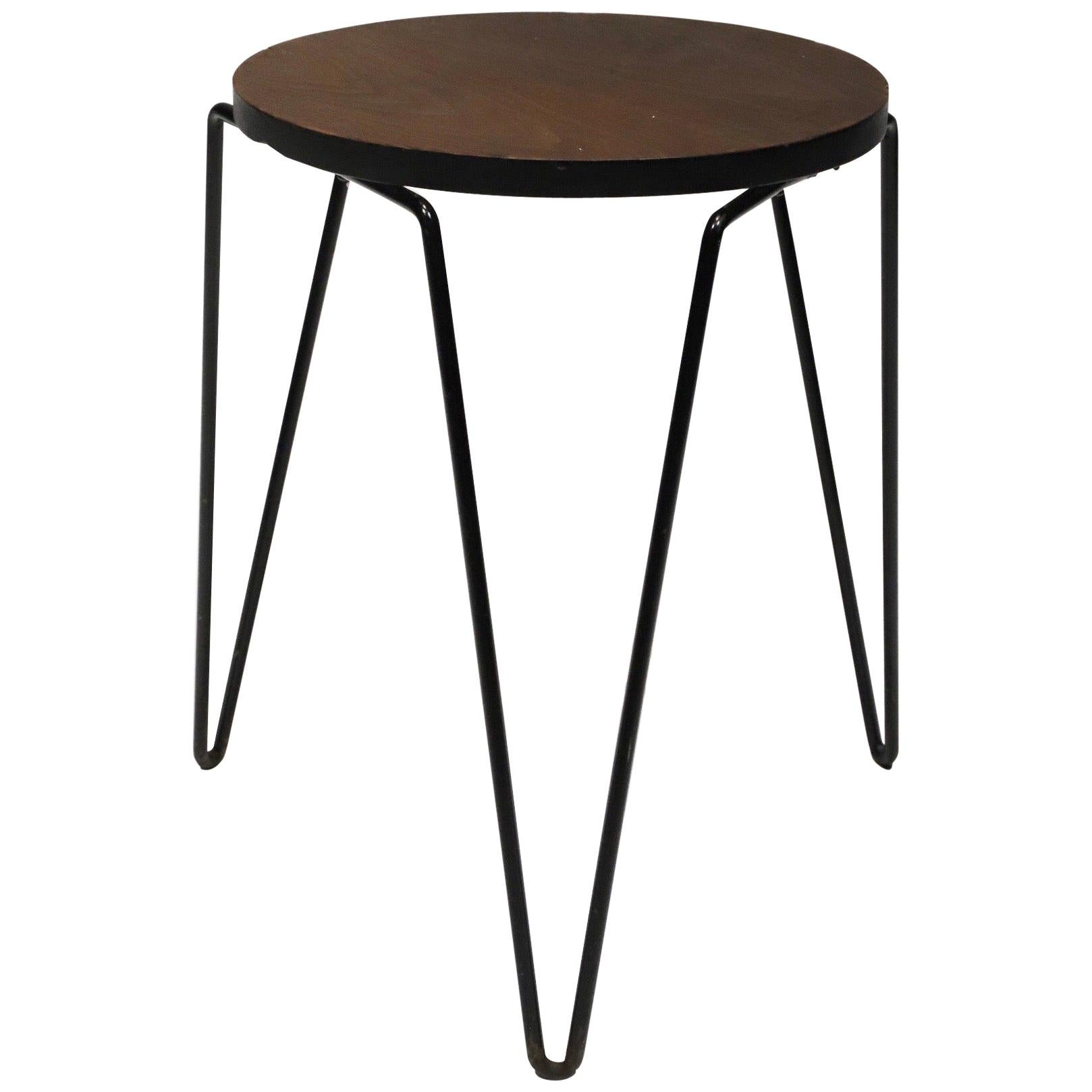 Hairpin Side Table by Florence Knoll