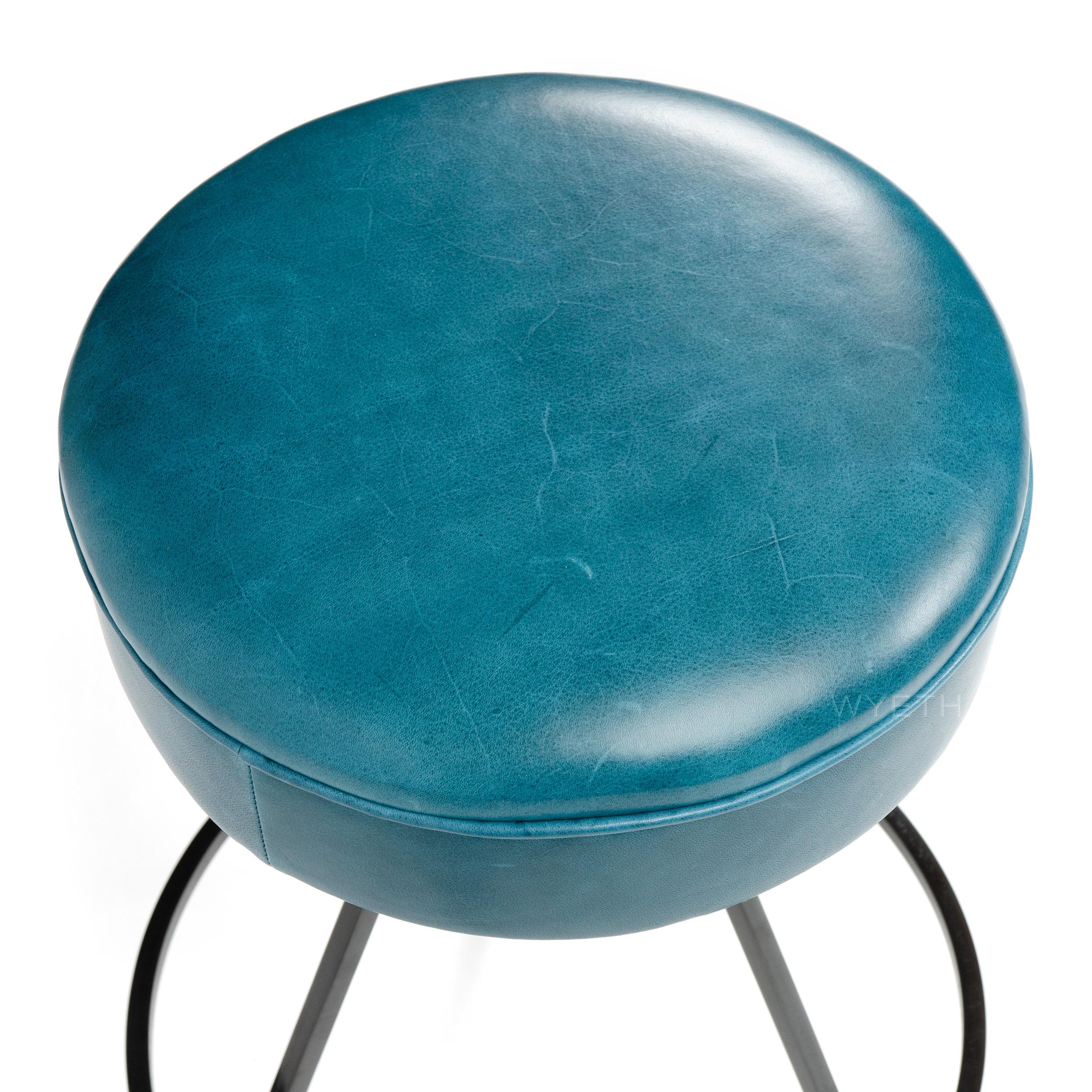 Mid-Century Modern Tabouret de bar pivotant en épingle à cheveux from USA en vente