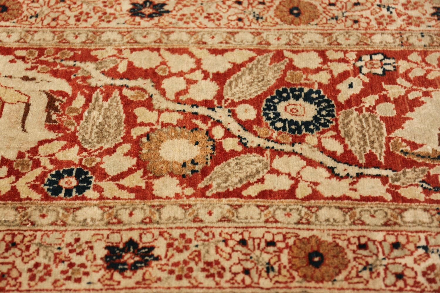 Antiker persischer Täbris-Teppich von Nazmiyal Haji Jalili. 10 Fuß x 13 Fuß 6 Zoll im Angebot 2