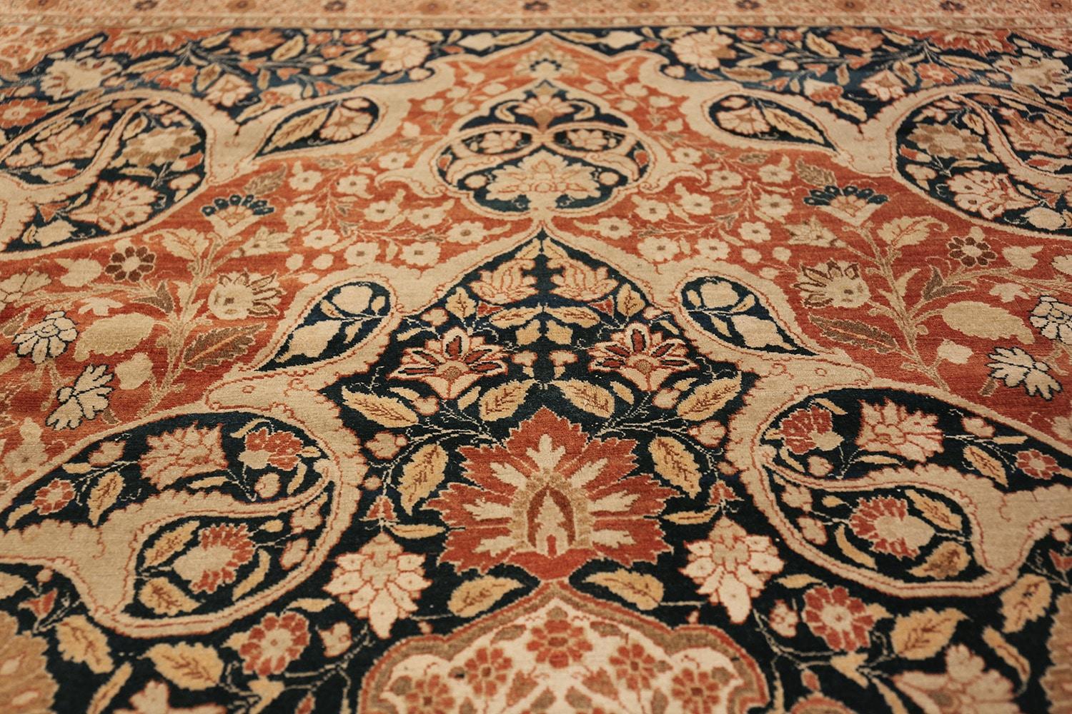Antiker persischer Täbris-Teppich von Nazmiyal Haji Jalili. 10 Fuß x 13 Fuß 6 Zoll im Angebot 4