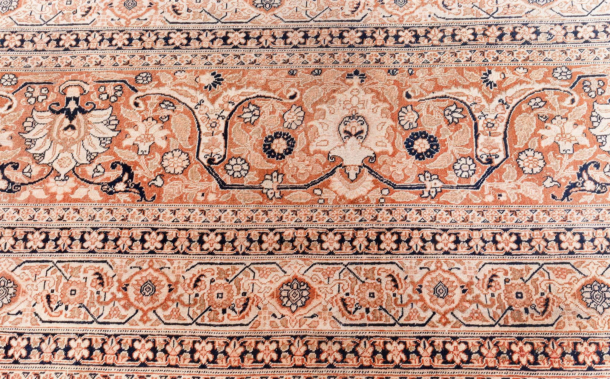 Haji Jalili Täbris-Teppich Doris Leslie Blau (Wolle) im Angebot