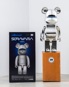 Bearbrick 1000% Sexy Robot silever by Sorayama 