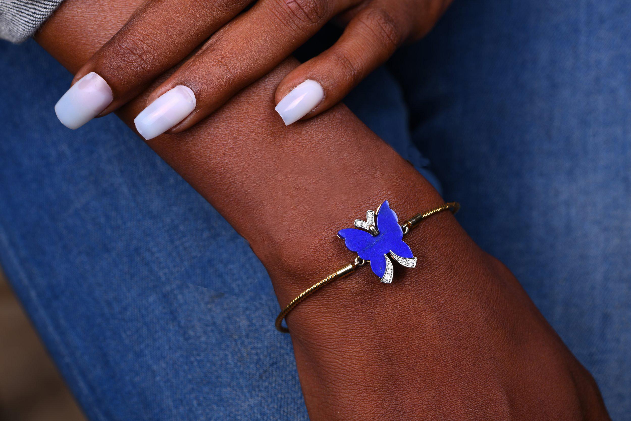 Artist H.Ajoomal Butterfly Lapis Lazuli & Diamonds Cable Bracelet in Yellow Gold For Sale