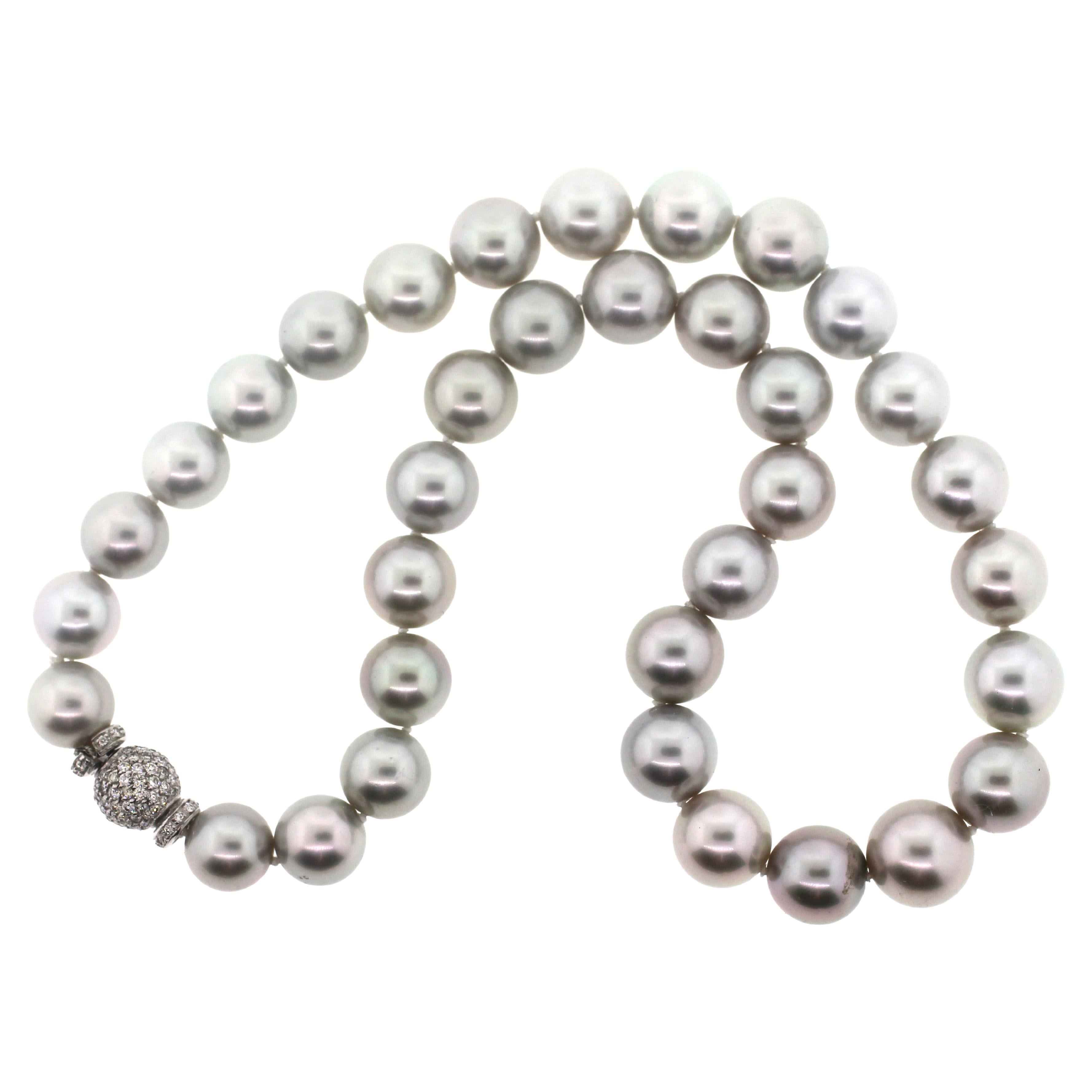 Contemporary Hakimoto 12.75x10.5 mm Tahitian South Sea Pearl Necklace 18K 1.75c Diamond Clasp For Sale