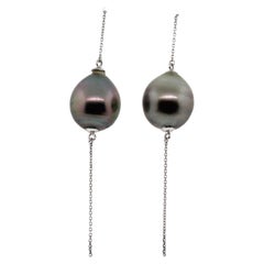 Hakimoto Tahitian Dangling 18K White Gold Earrings