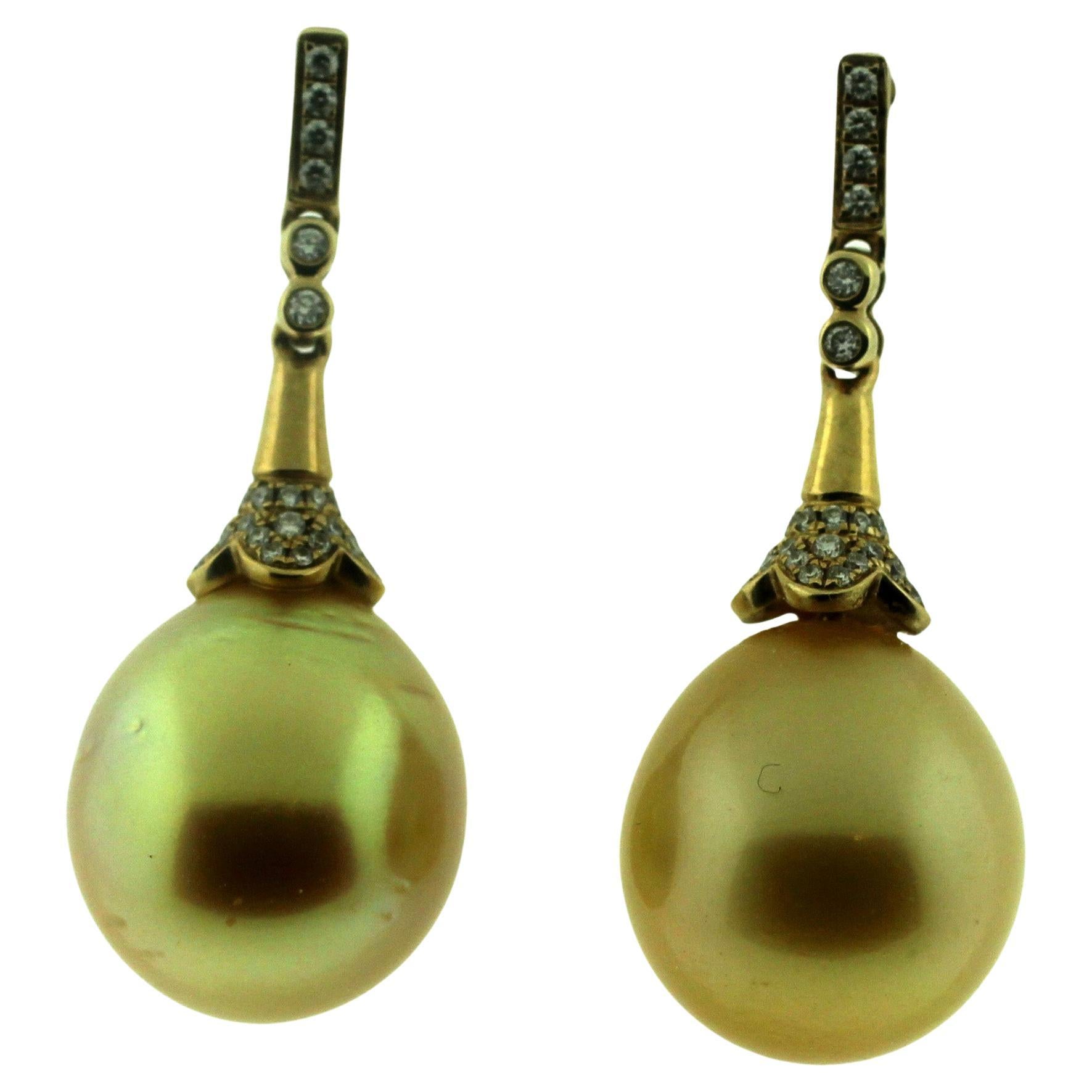 Bead Hakimoto 14-13 mm Golden Drop pearl 18k Diamonds Earrings For Sale
