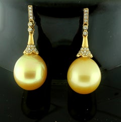 Hakimoto 14-13 mm Golden Drop pearl 18k Diamonds Earrings